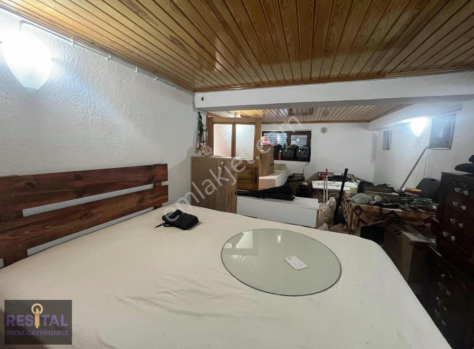 Gökçeada Merkez'de Tarihi Rum Evi 4+2 İki Ayrı Yaşam Alanı - Görsel 25