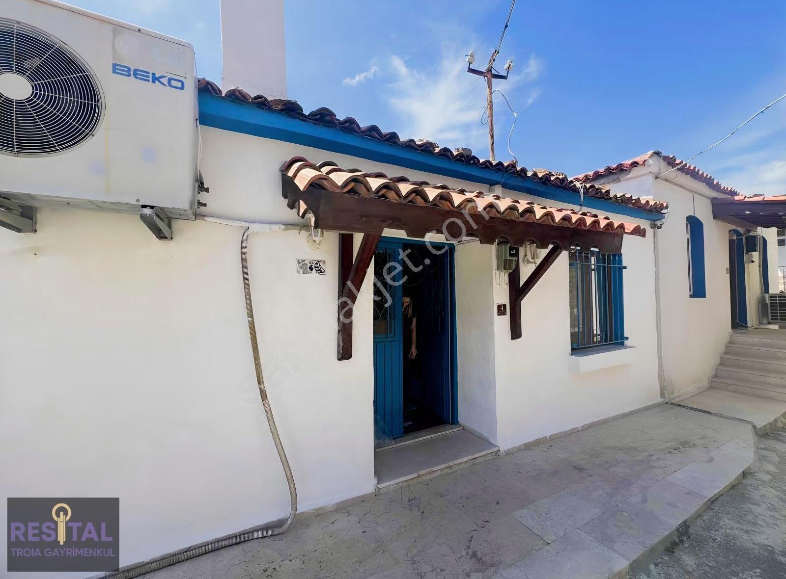 Gökçeada Merkez'de Tarihi Rum Evi 4+2 İki Ayrı Yaşam Alanı - Görsel 26
