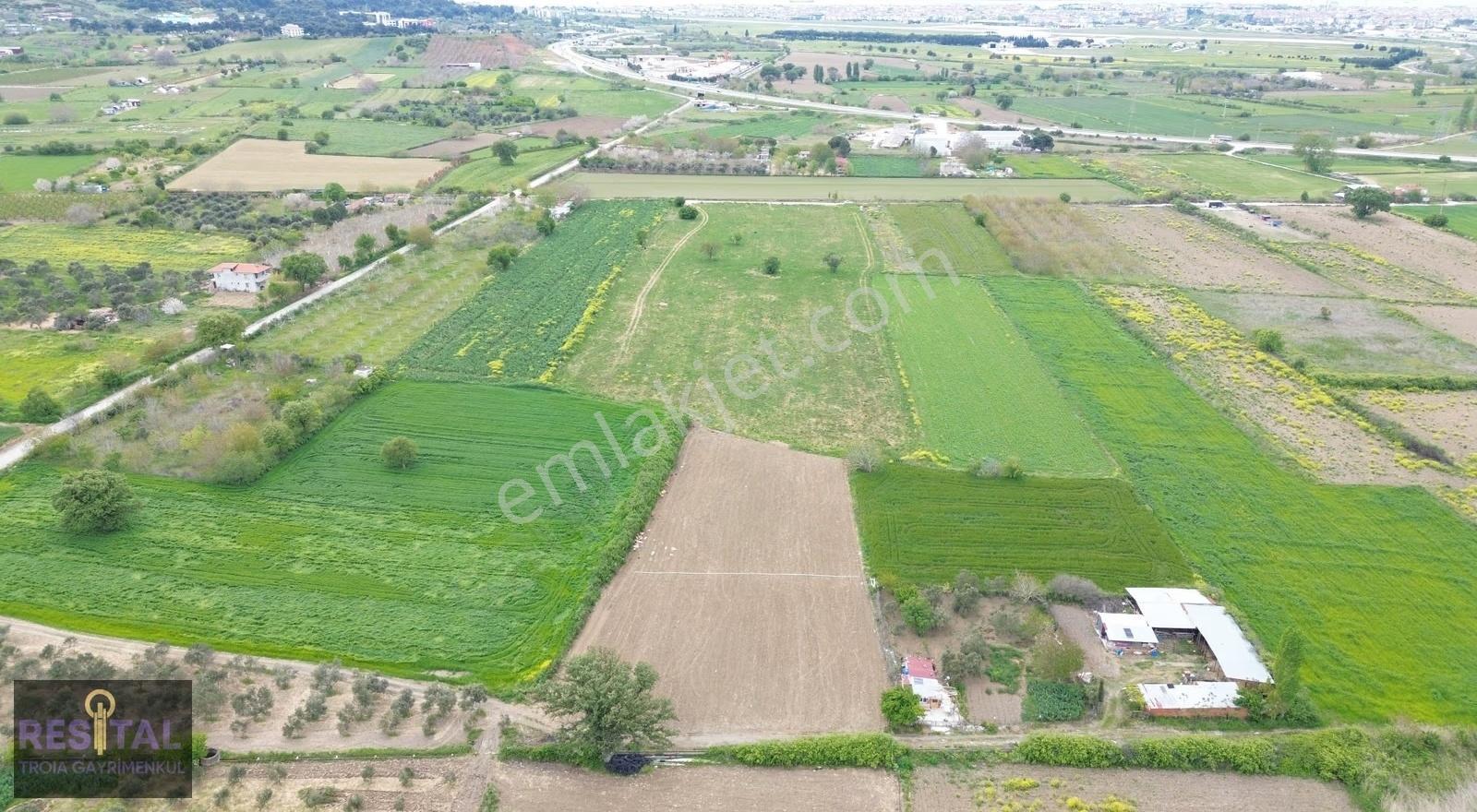 Çanakkale Sarıceli Köyünde Kadastral Yola Cepheli Satılık Tarla - Görsel 4