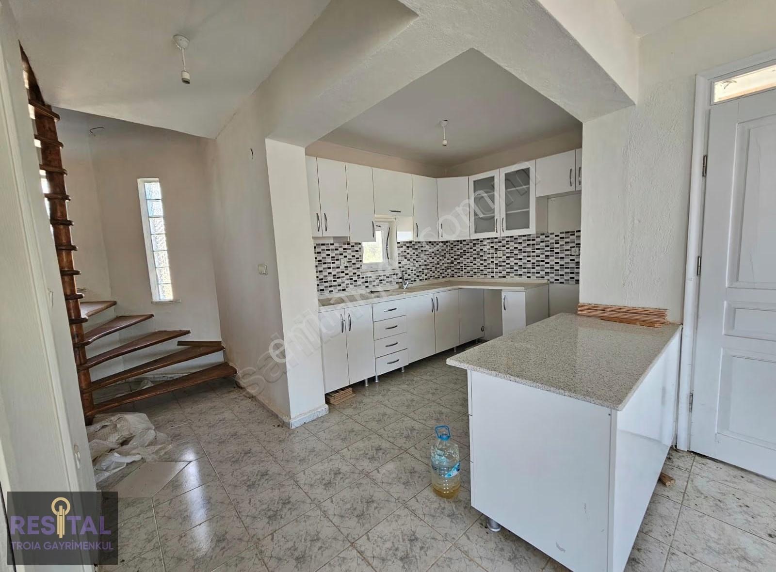 Lapseki Saltık Mahallesinde Premium Satılık Dubleks Villa - Görsel 22