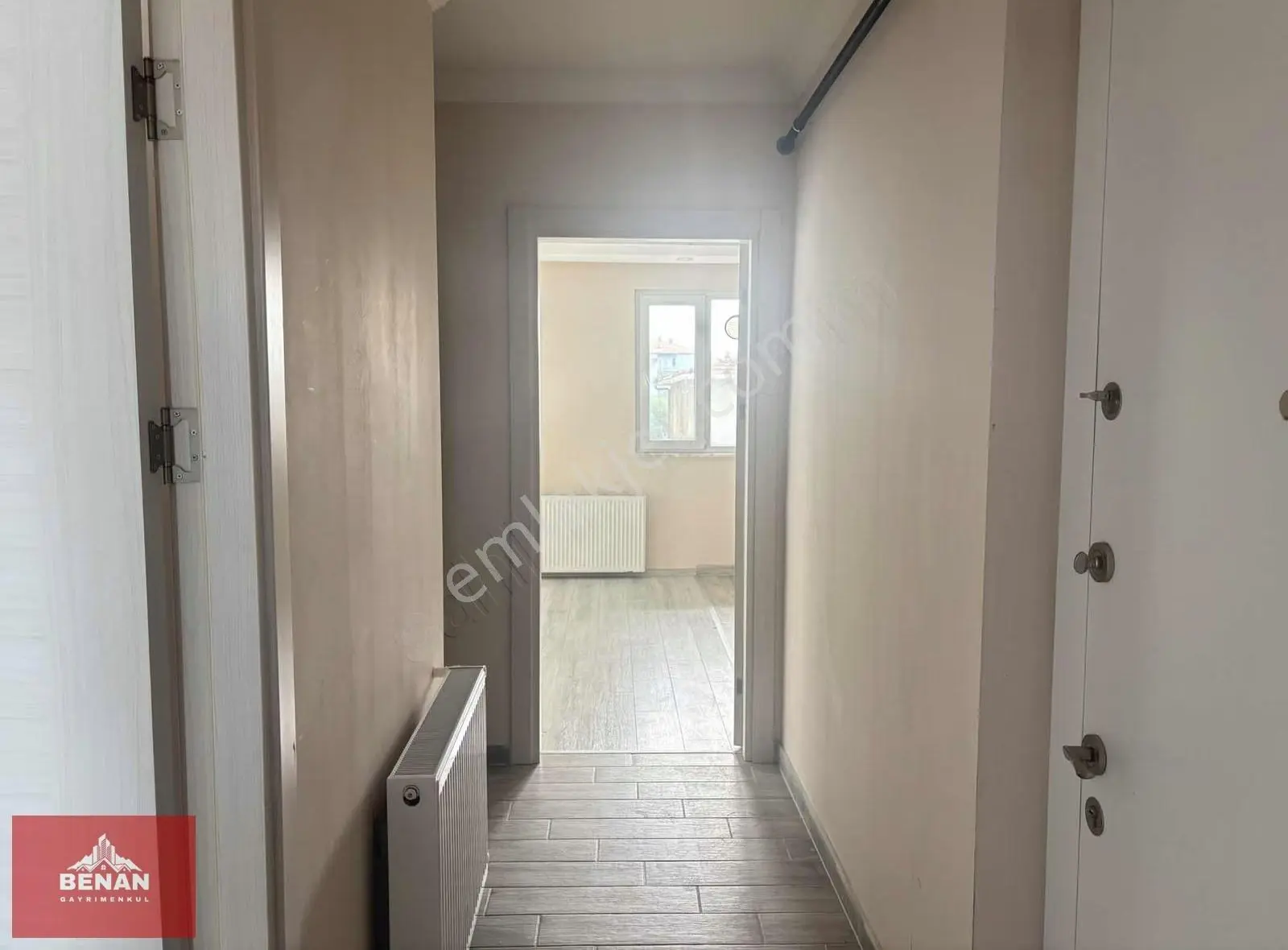 Çınarcık Merkezde Kiralık Ters Dubleks Daire - Görsel 3