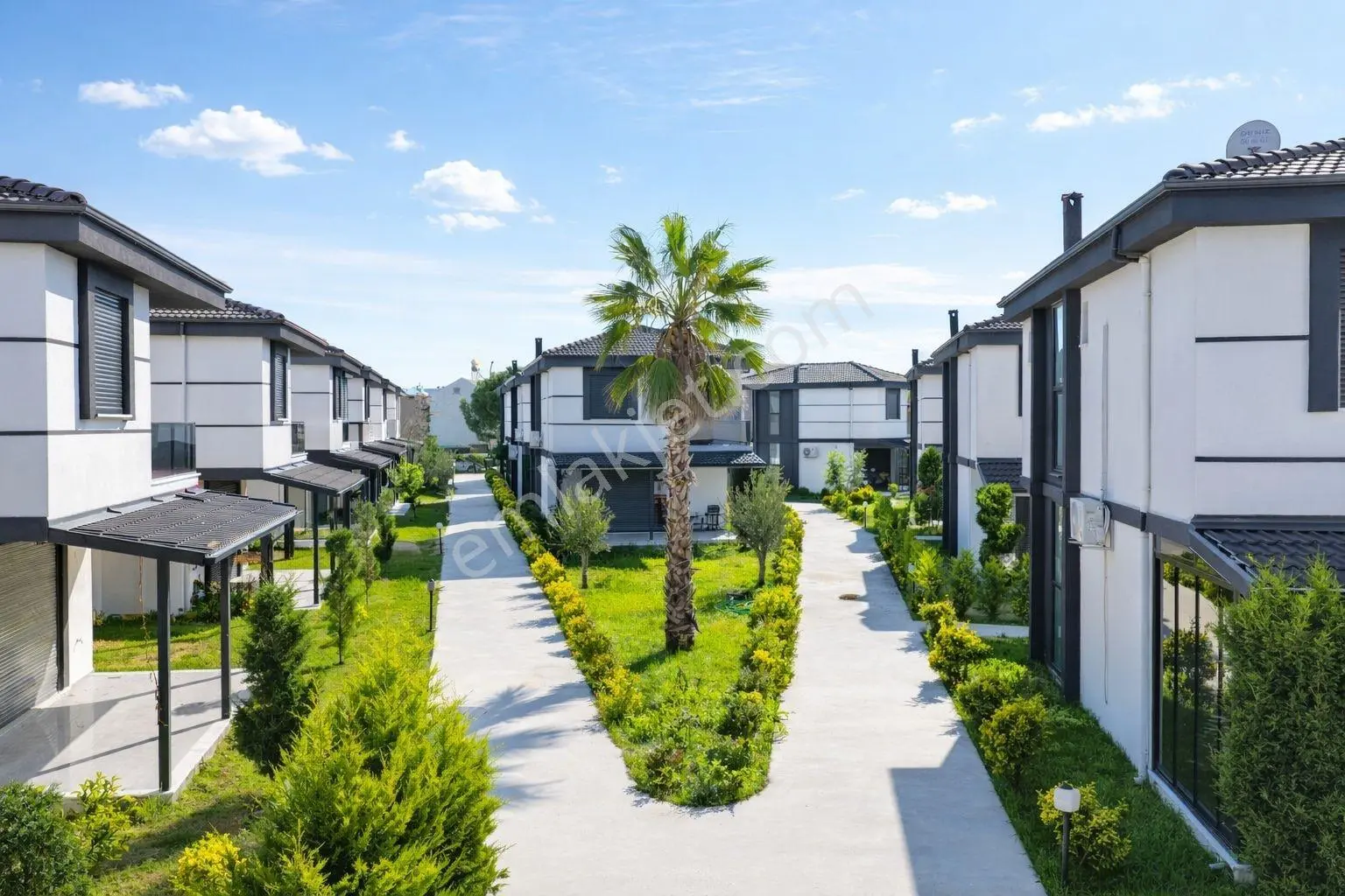 Umas Solutıon'dan Site İçerisinde- Geniş Ferah - 3+1 Villa - Görsel 2