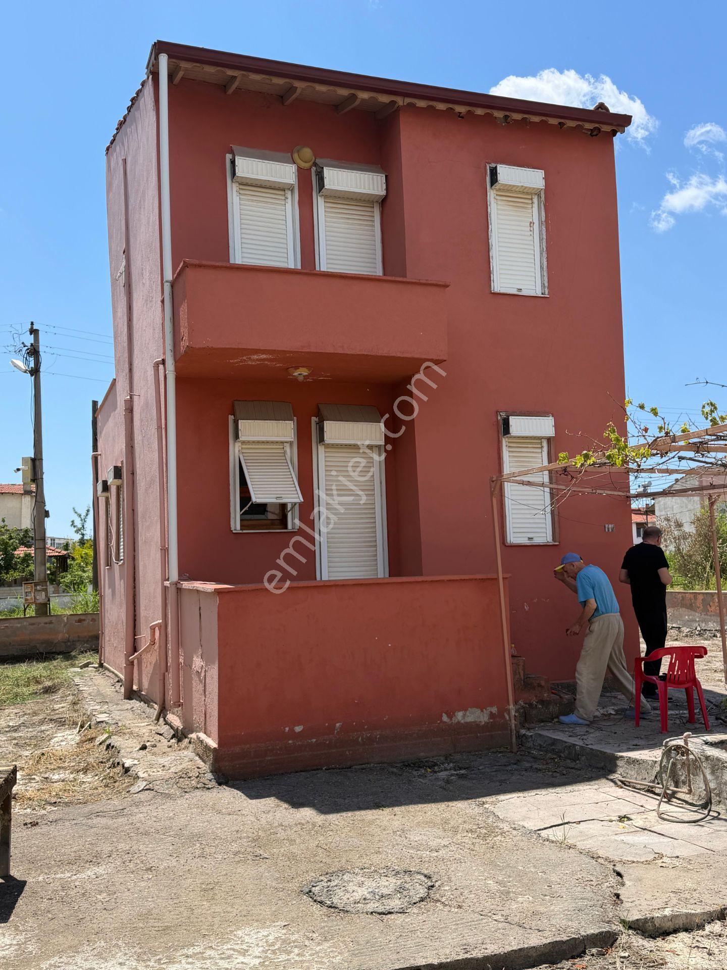 Dikili Ümmetoğlu'ndan 3+1 Tek'nizam Yatırım Fırsatı Bahçeli Villa - Görsel 11