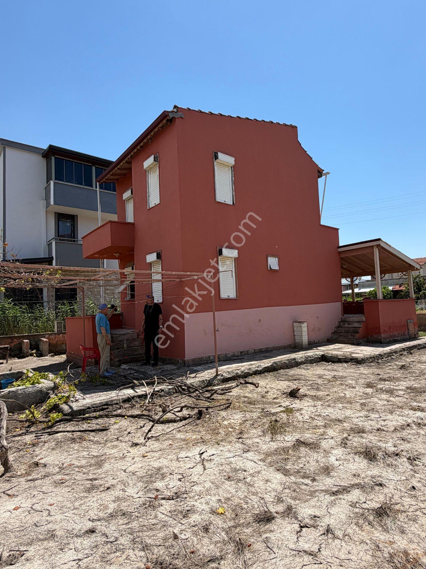 Dikili Ümmetoğlu'ndan 3+1 Tek'nizam Yatırım Fırsatı Bahçeli Villa - Görsel 9