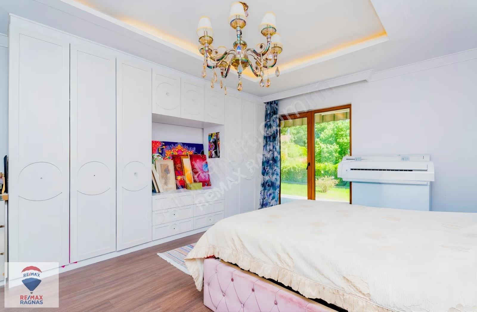 Reşadiye Manolya Evlerinde Kiralık 4+1 Müstakil Bahçeli Villa - Görsel 17