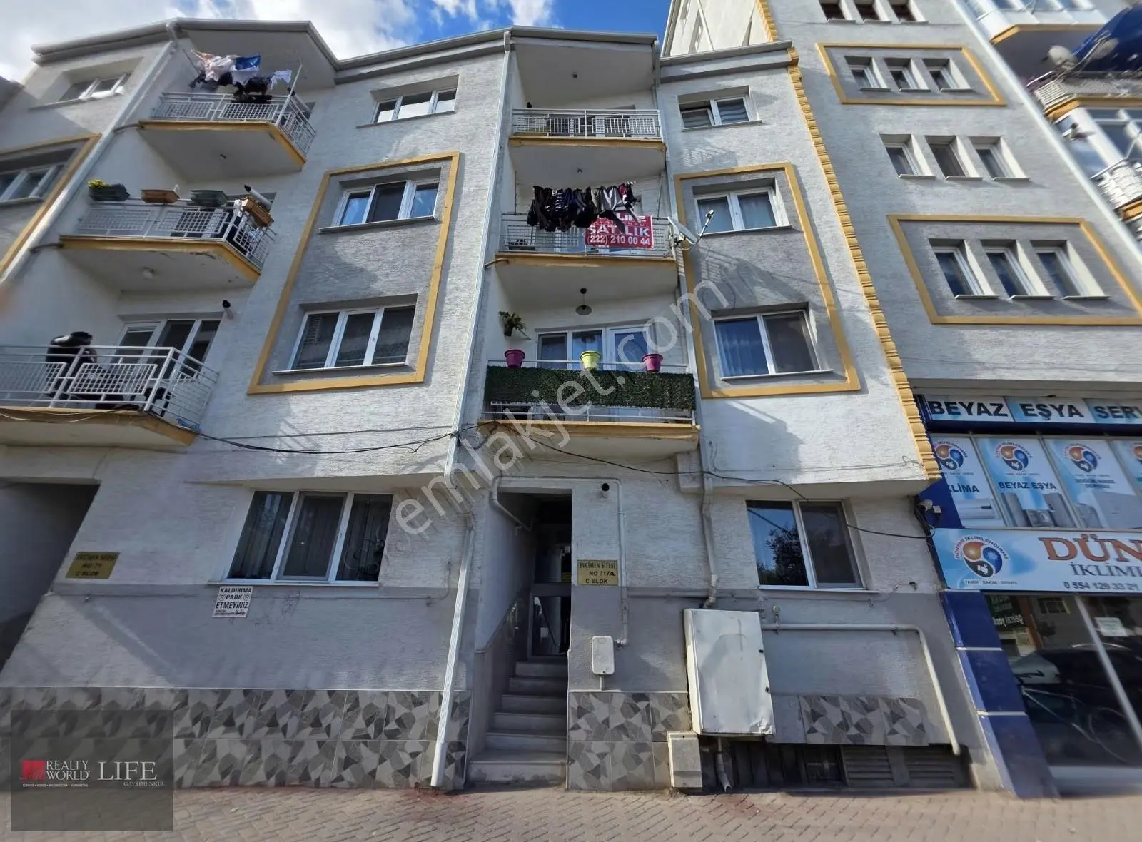 Rw Lıfe // Ömerağa Mahallesi Hatboyu Yakını 3+1 Satılık Daire
