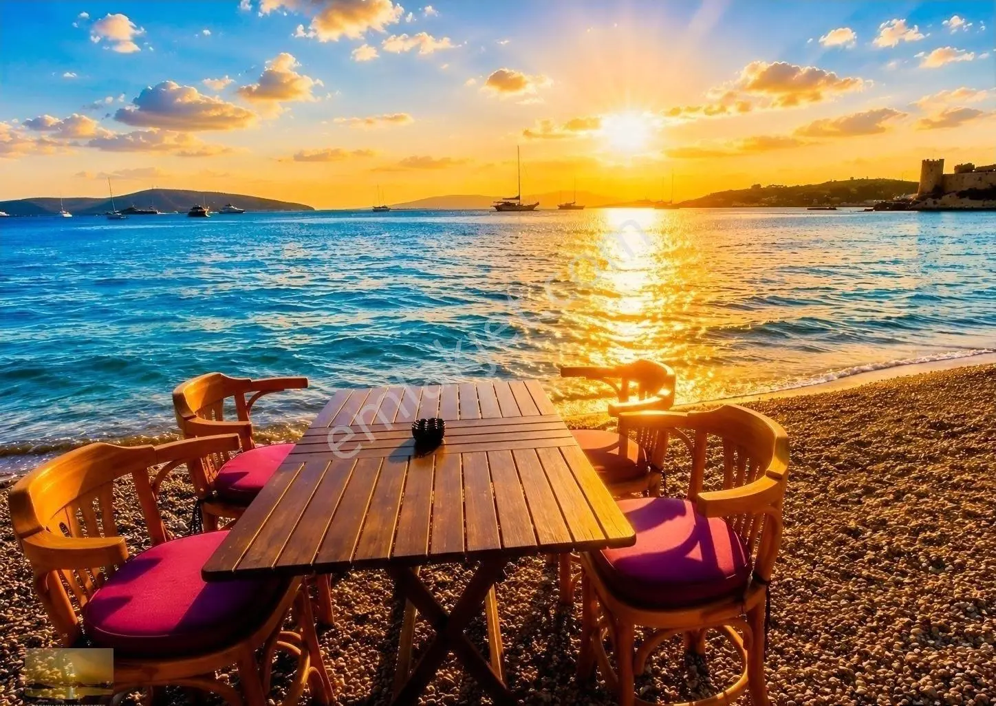 Bodrum Kumbahçe Deniz Manzaralı 2+1 Daire, Plaja 300m, Havuzlu Sitede Deniz Manzaralı Fırsat Ev Acil
