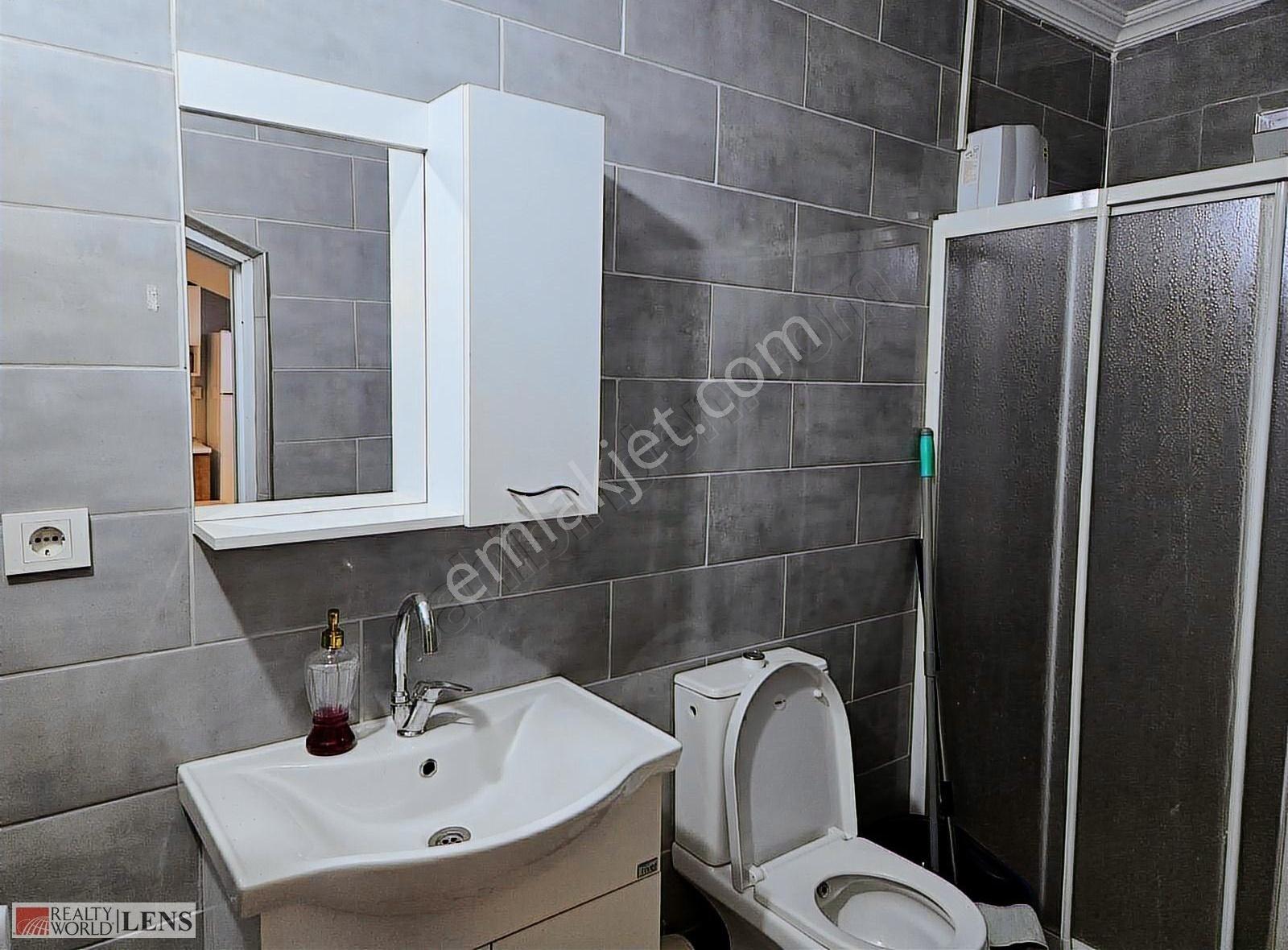Serdivan Arabacıalanında Faturalar Dahil Kiralık Eşyalı Daire!! - Görsel 4