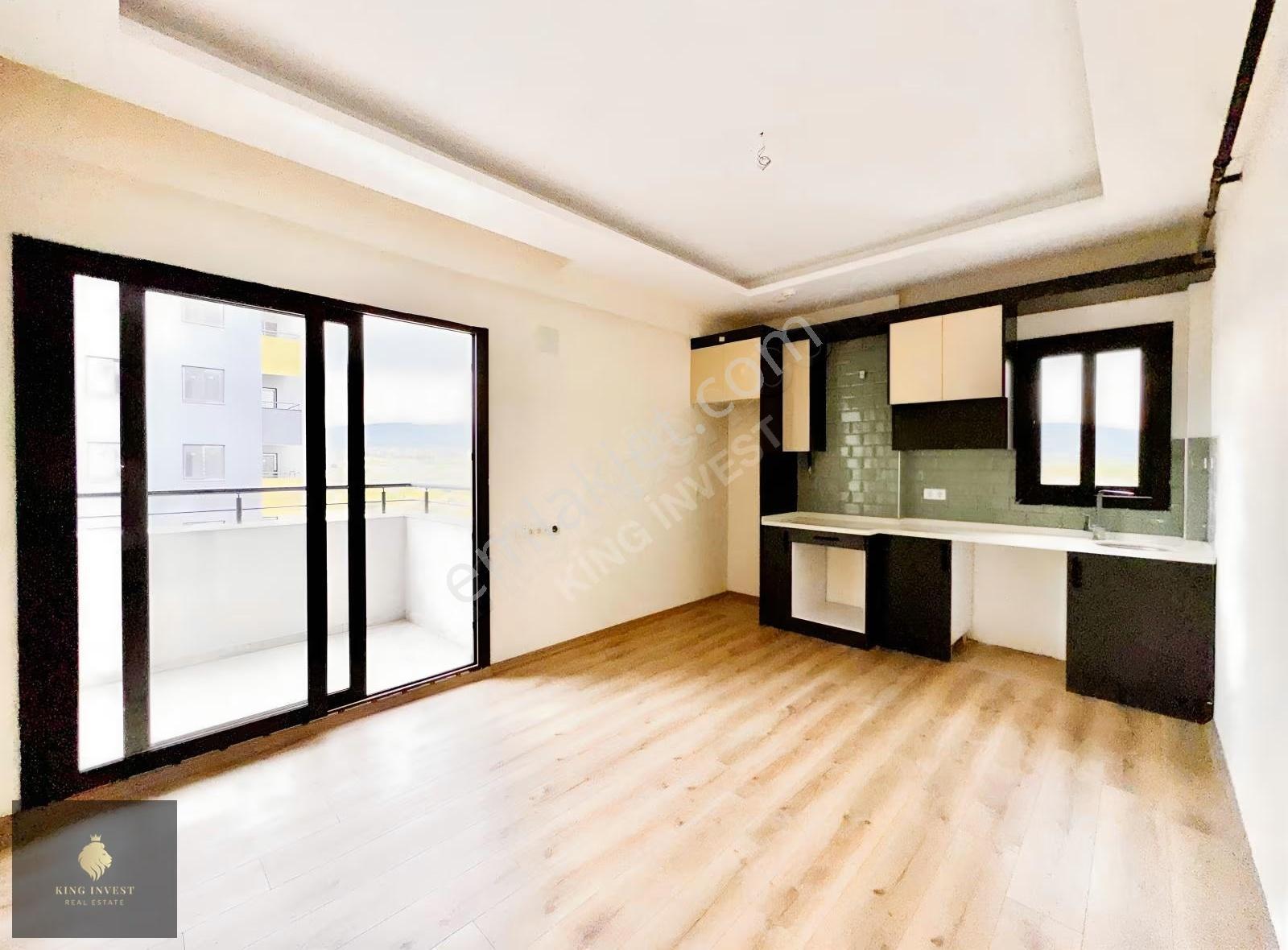 Site İçerisinde Dağ Manzaralı Şık 1+1 Satılık Daire - Görsel 8