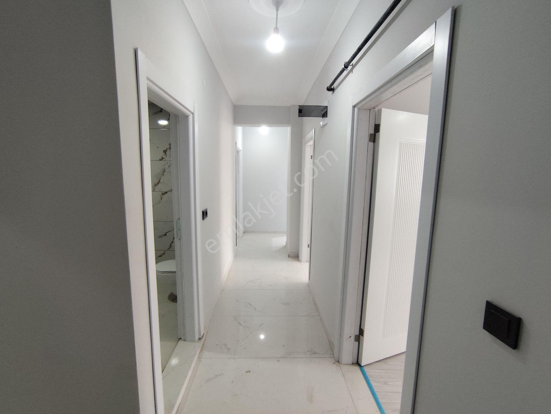 Remaxland'den İstasyon Mah. Havuzlu Sitede 2+1 Kiralık Sıfır Daire (96 M²) - Görsel 17