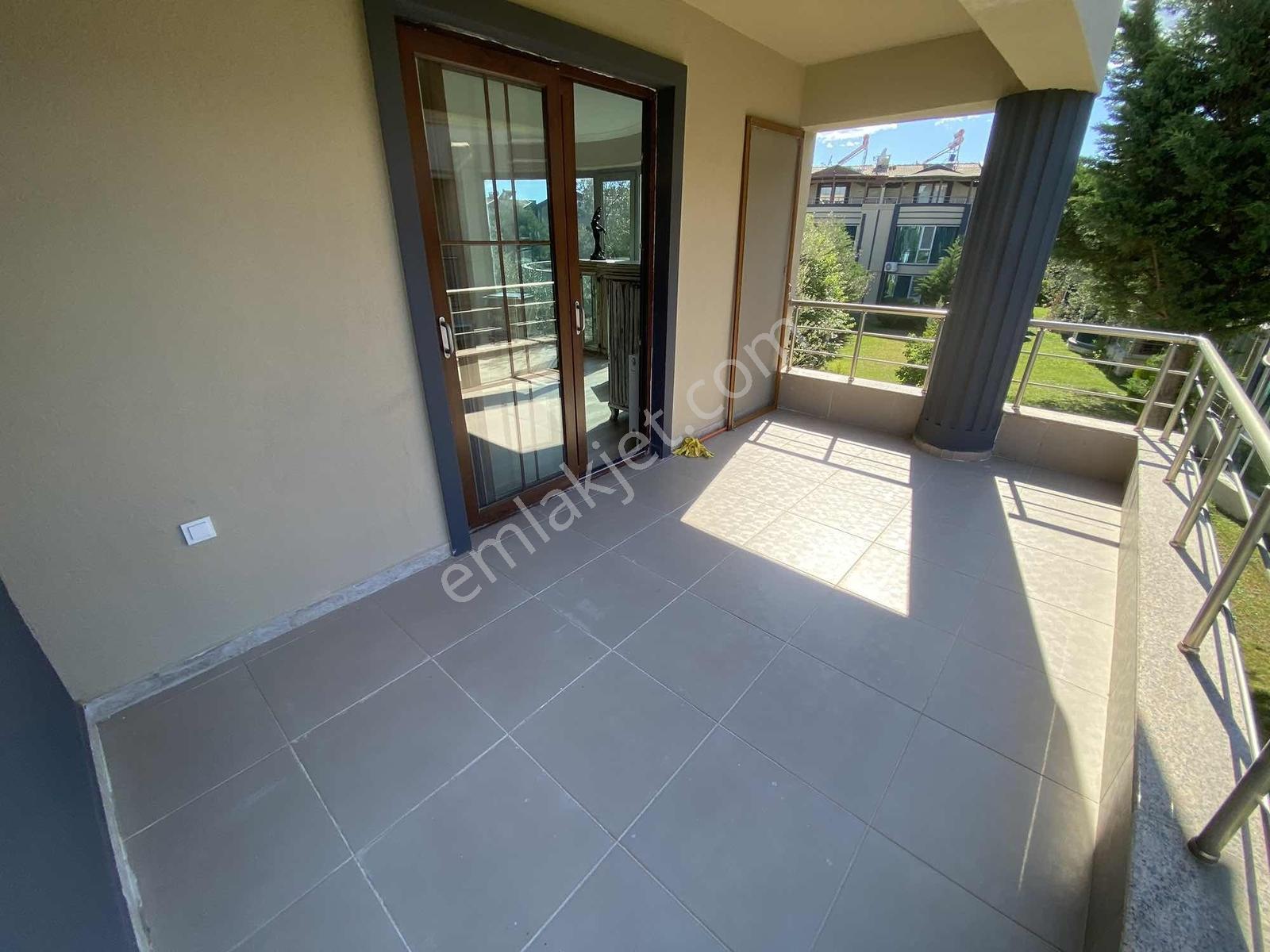 Akçayın En Prestijli Sitesinde Masrafsız Özel Tasarımlı Villa - Görsel 23