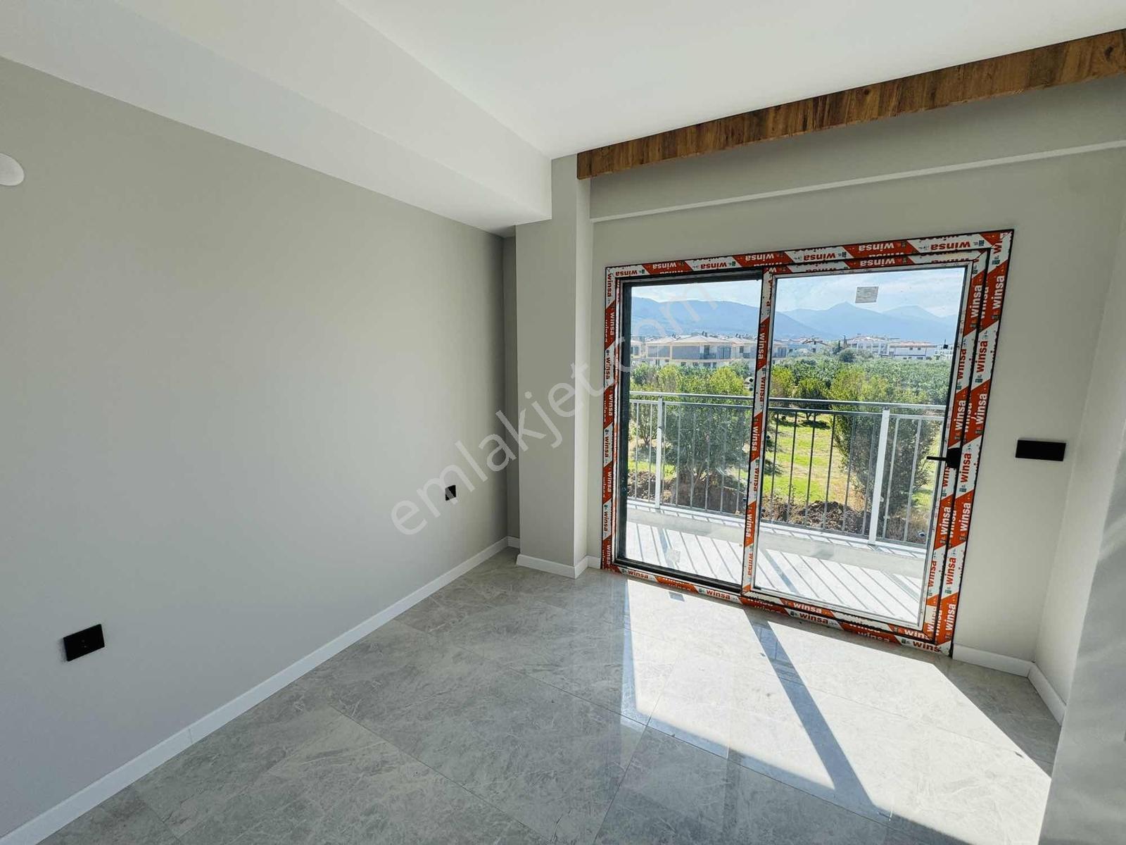 Kuşadası'nda Tek Müstakil Özel Havuzlu Satılık 3+1 Taş Villa - Görsel 24