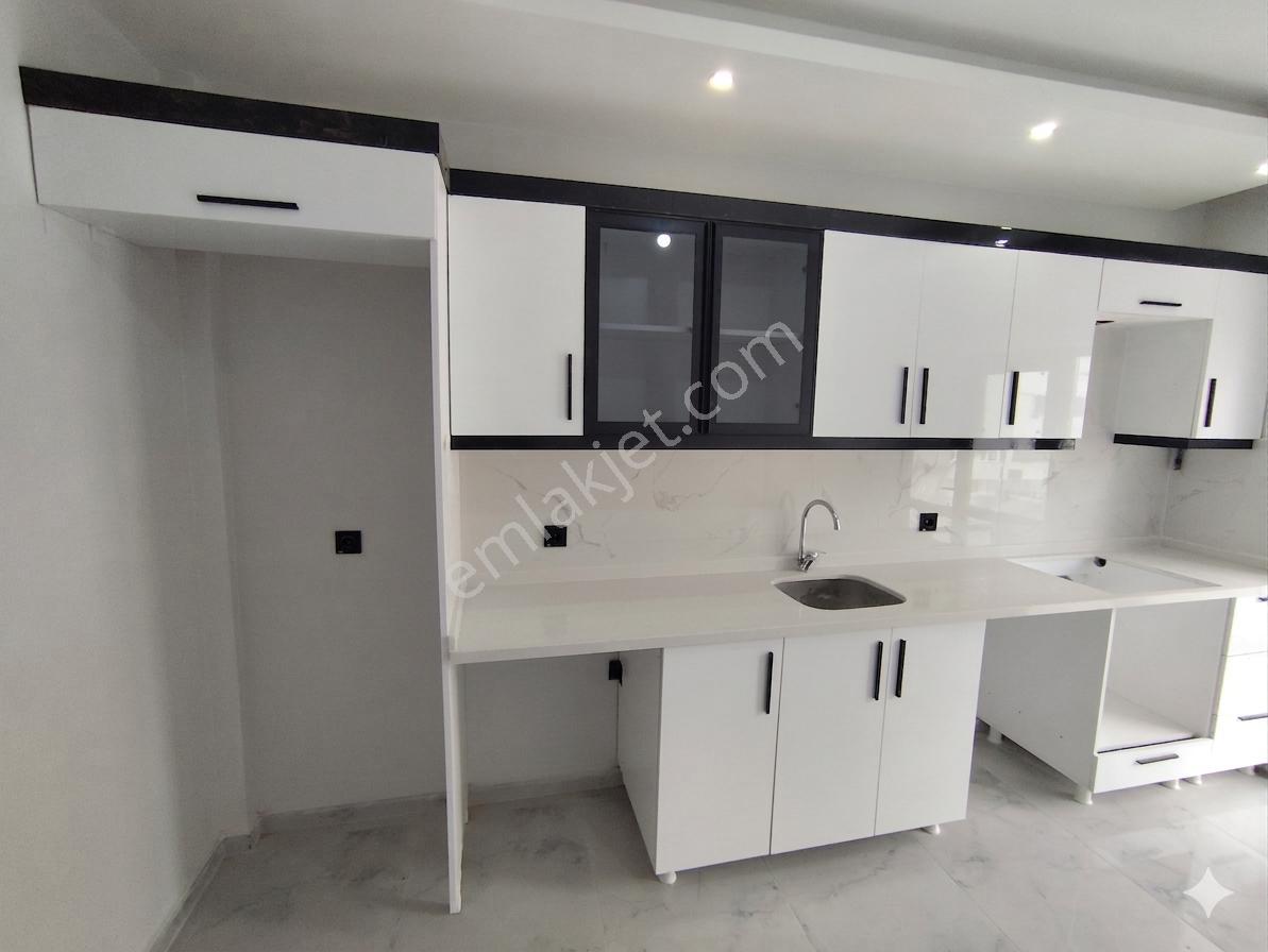 Remaxland'den İstasyon Mah. Havuzlu Sitede 2+1 Kiralık Sıfır Daire ( 96 M² ) - Görsel 8