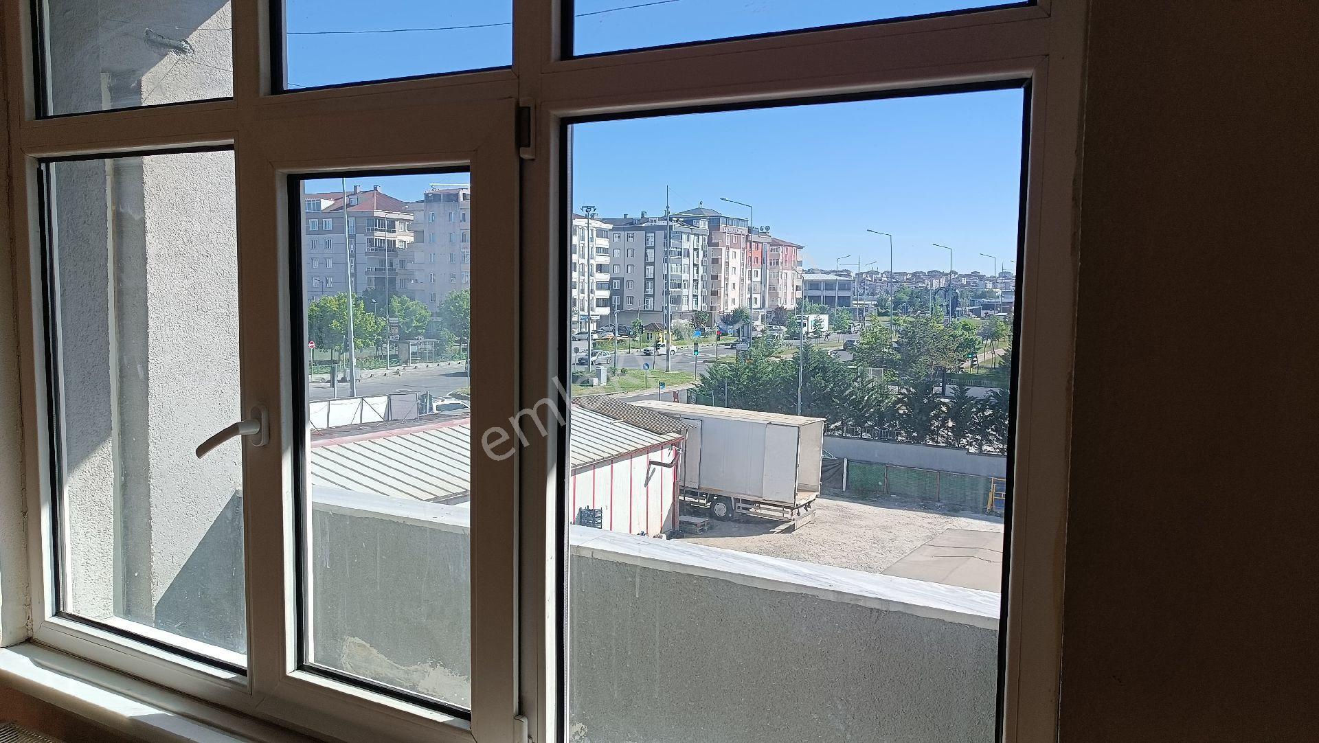 Sahibinden Kullanımlık Veya Yatırımlık Merkezi Konumda Arakat Boş Daire - Görsel 12