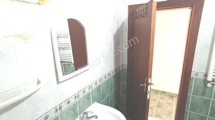 Sahibinden Kullanımlık Veya Yatırımlık Merkezi Konumda Arakat Boş Daire - Görsel 9