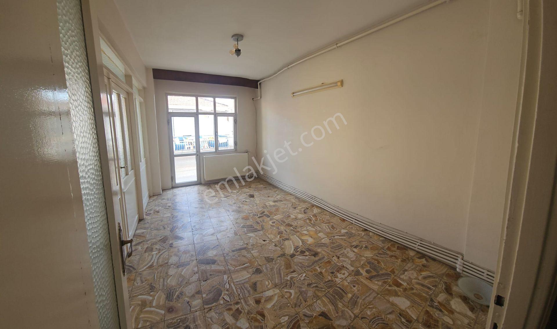 İzmir Menemen Merkez’de Geniş Ve Ferah 3+1 Kiralık Daire - Görsel 5