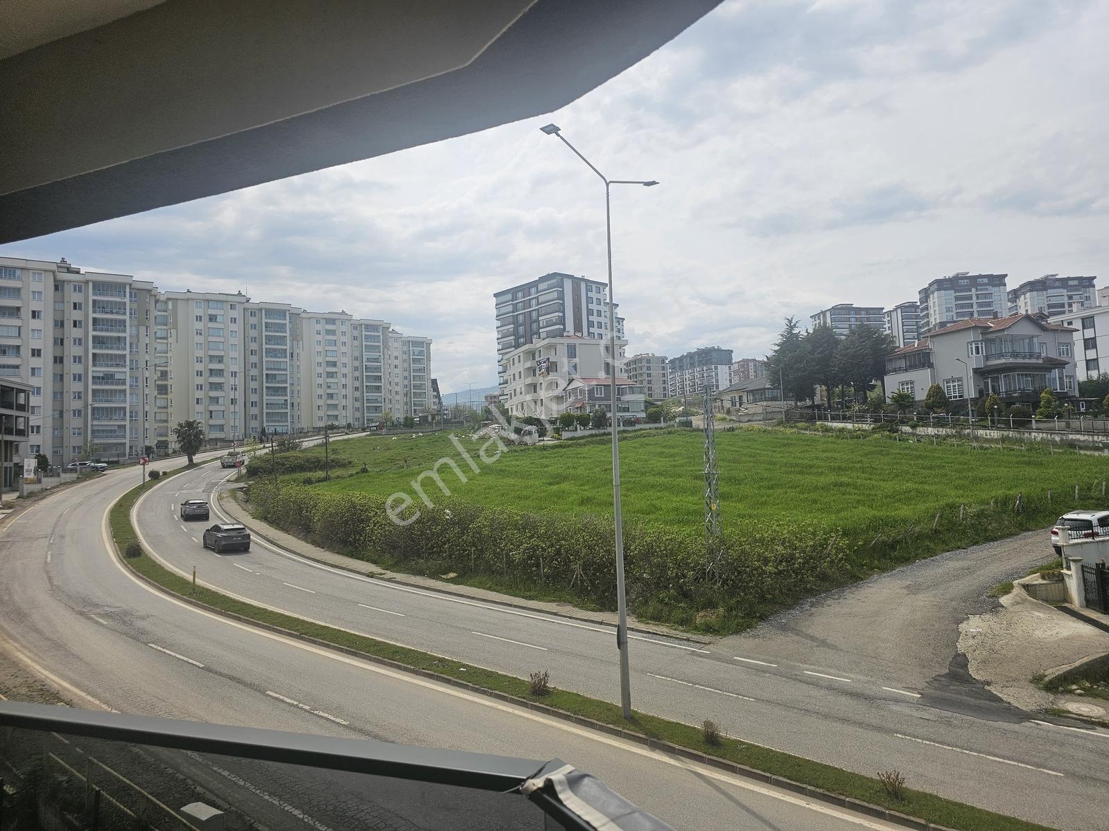 Toplu Konut Bulv Cephe Deniz Manzarlı Yüksek Kredili Satılık 1+1 - Görsel 30