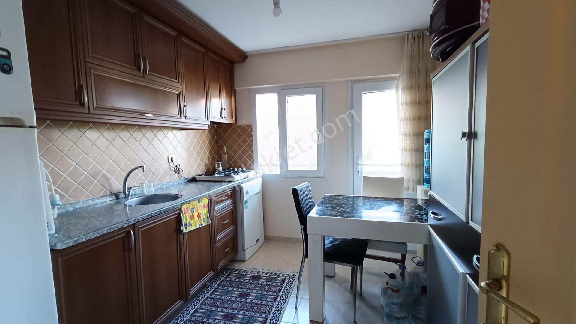 Yolun Deniz Tarafında, Zemin Üstü, Eşyalı Daire - Görsel 19