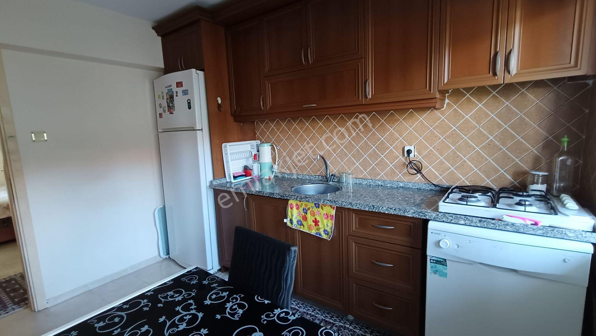 Yolun Deniz Tarafında, Zemin Üstü, Eşyalı Daire - Görsel 13