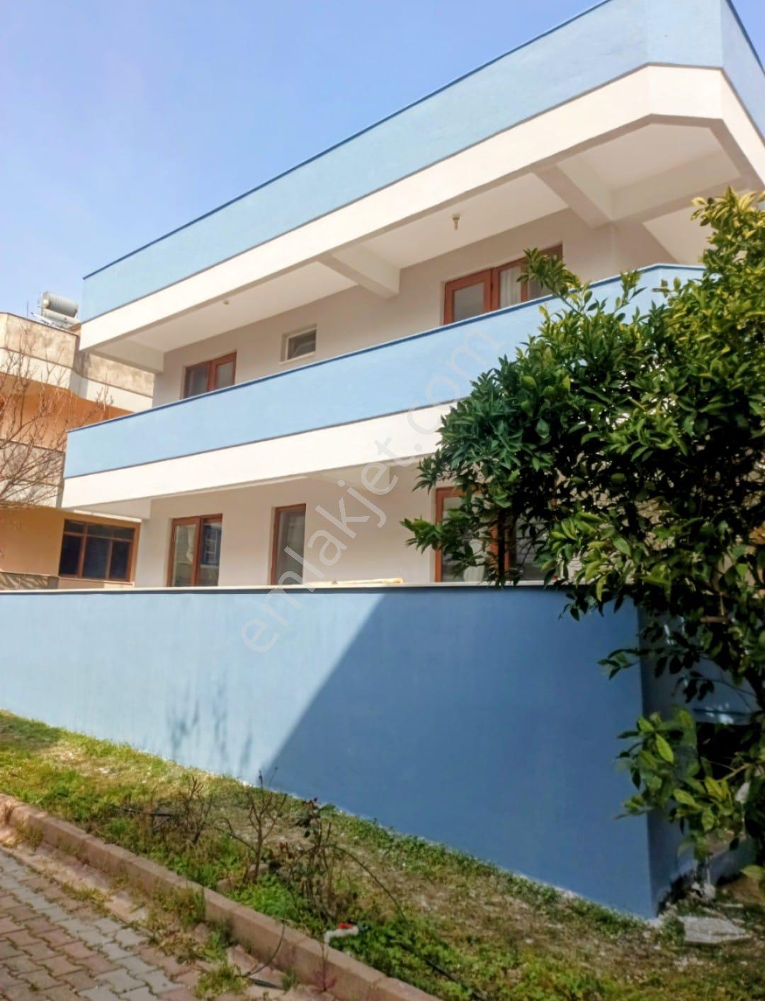 Havuzlu Fenerde Denize Yakın Site İçerisinde Triplex Yazlık - Görsel 16
