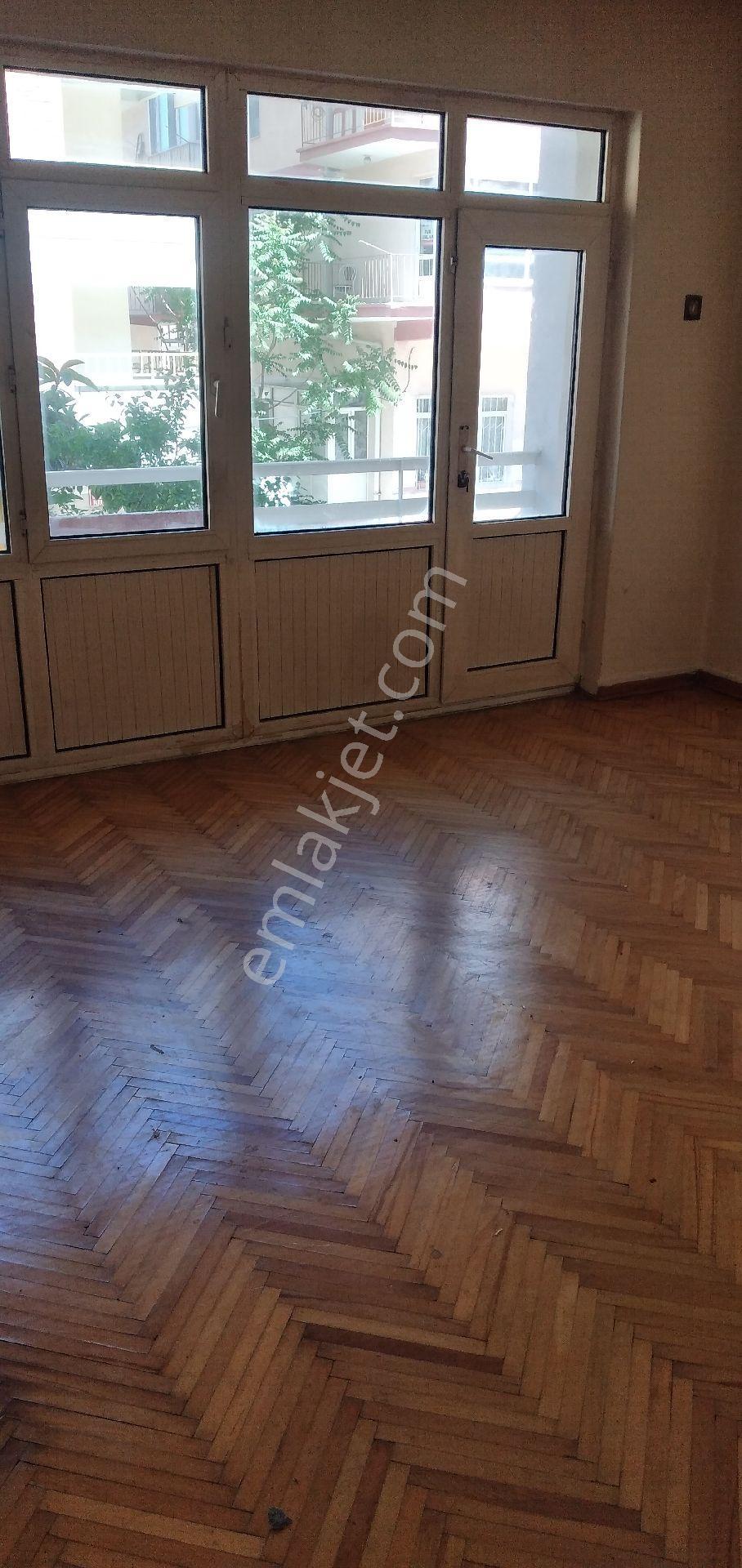 Cebecide Fakülte Ler Mah.köylüler Sokakta Kiralık 3+1 Kombili Daire - Görsel 19