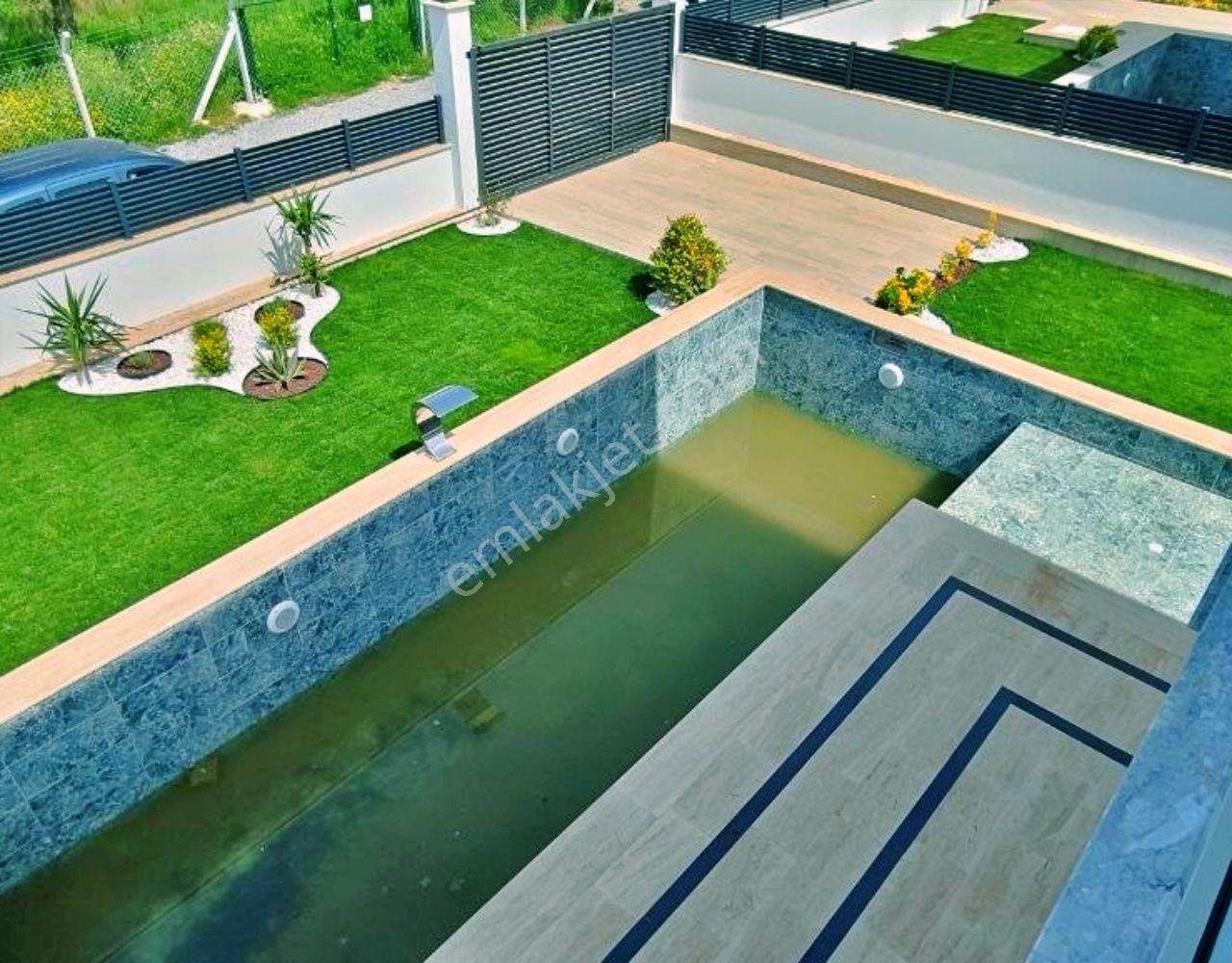Uytundan Gürede Müstakil Yüzme Havuzlu 3+1 Ultralüks Villa - Görsel 21