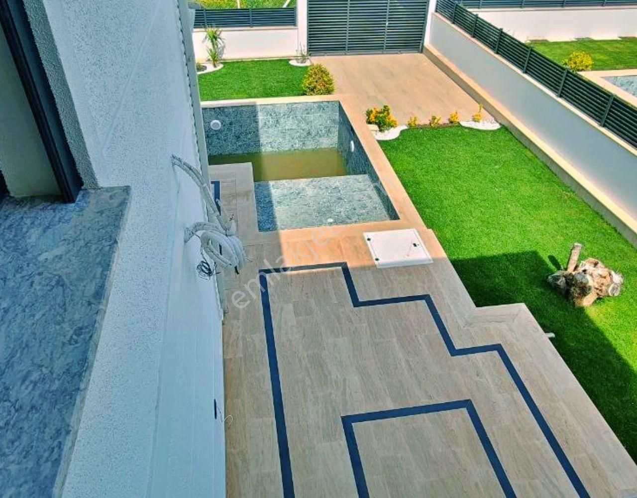 Uytundan Gürede Müstakil Yüzme Havuzlu 3+1 Ultralüks Villa - Görsel 30