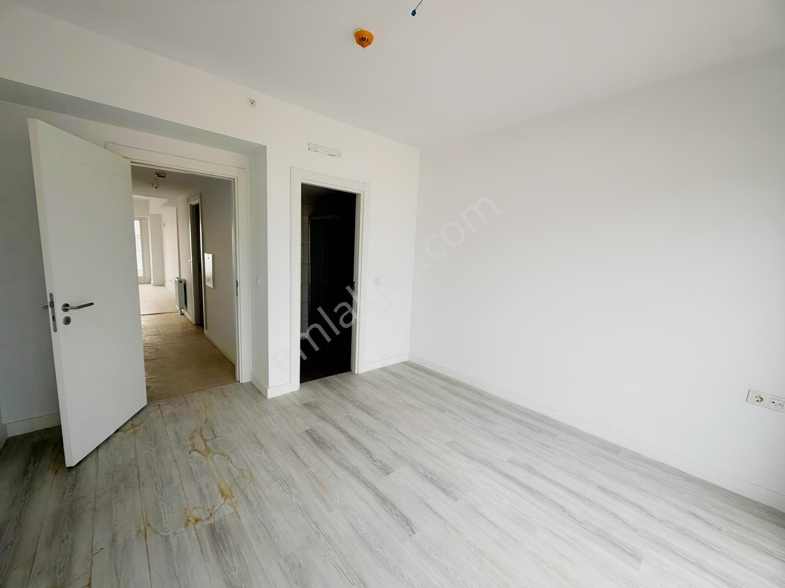 Bornova Dap İzmir'de Full Deniz Manzaralı 2+1 Kiralık Daire - Görsel 27