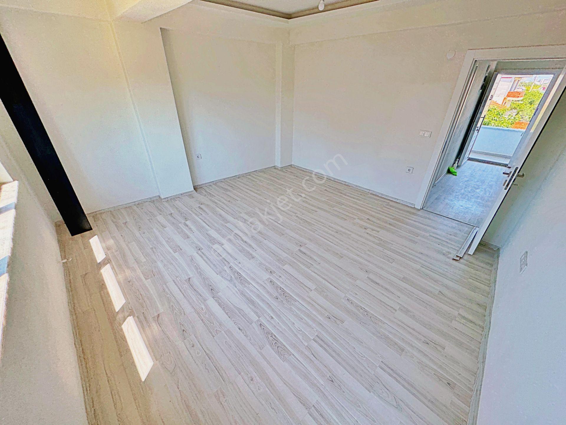 Burhaniyede Gültaş Emlaktan Satılık 5+1 Çift Mutfaklı Villa - Görsel 10
