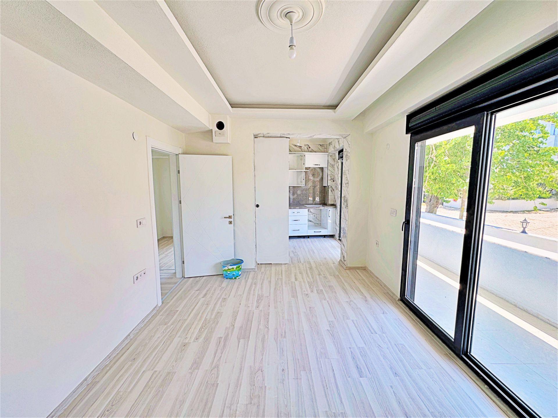 Burhaniyede Gültaş Emlaktan Satılık 5+1 Çift Mutfaklı Villa - Görsel 14