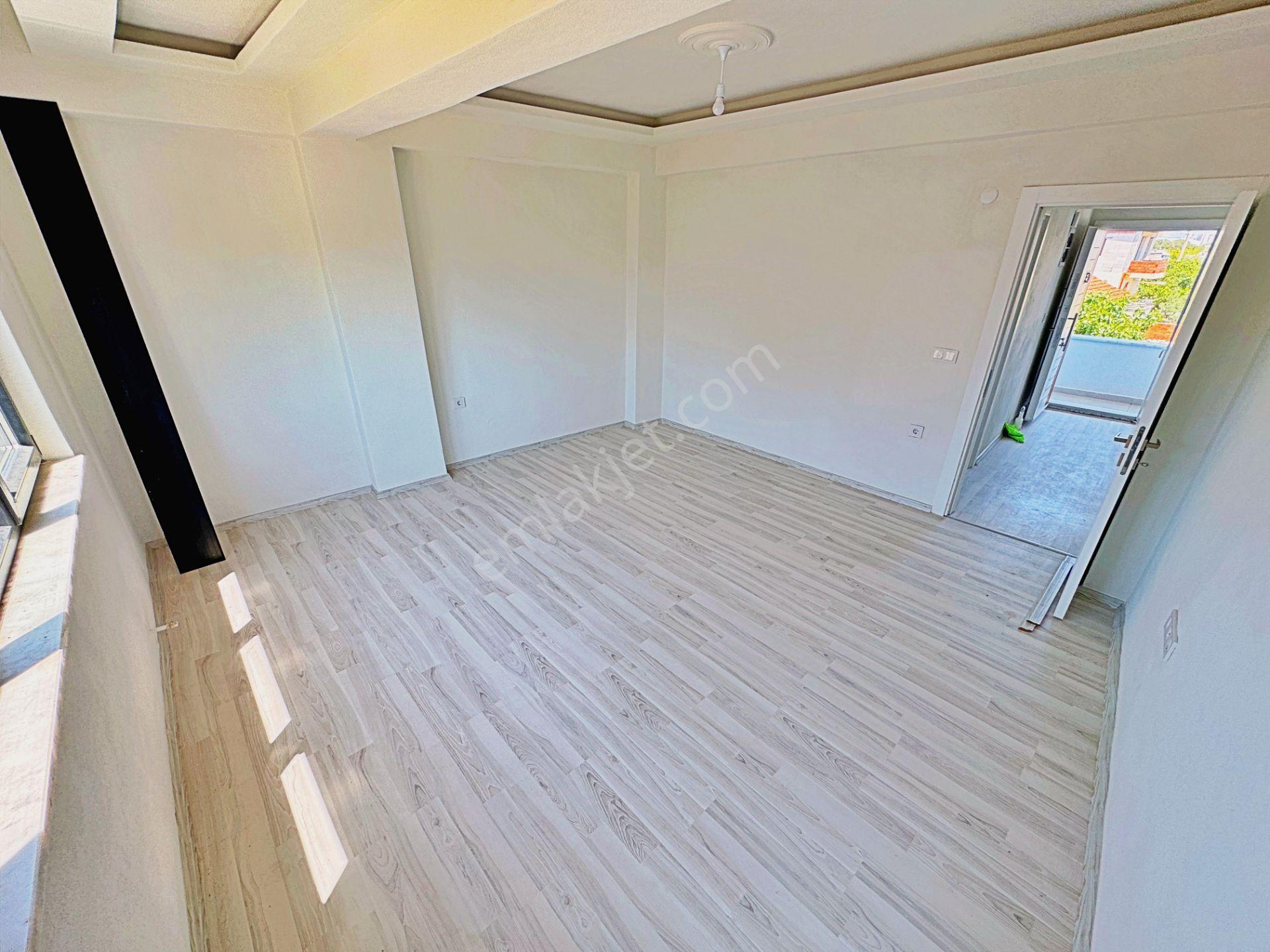 Burhaniyede Gültaş Emlaktan Satılık 5+1 Çift Mutfaklı Villa - Görsel 30
