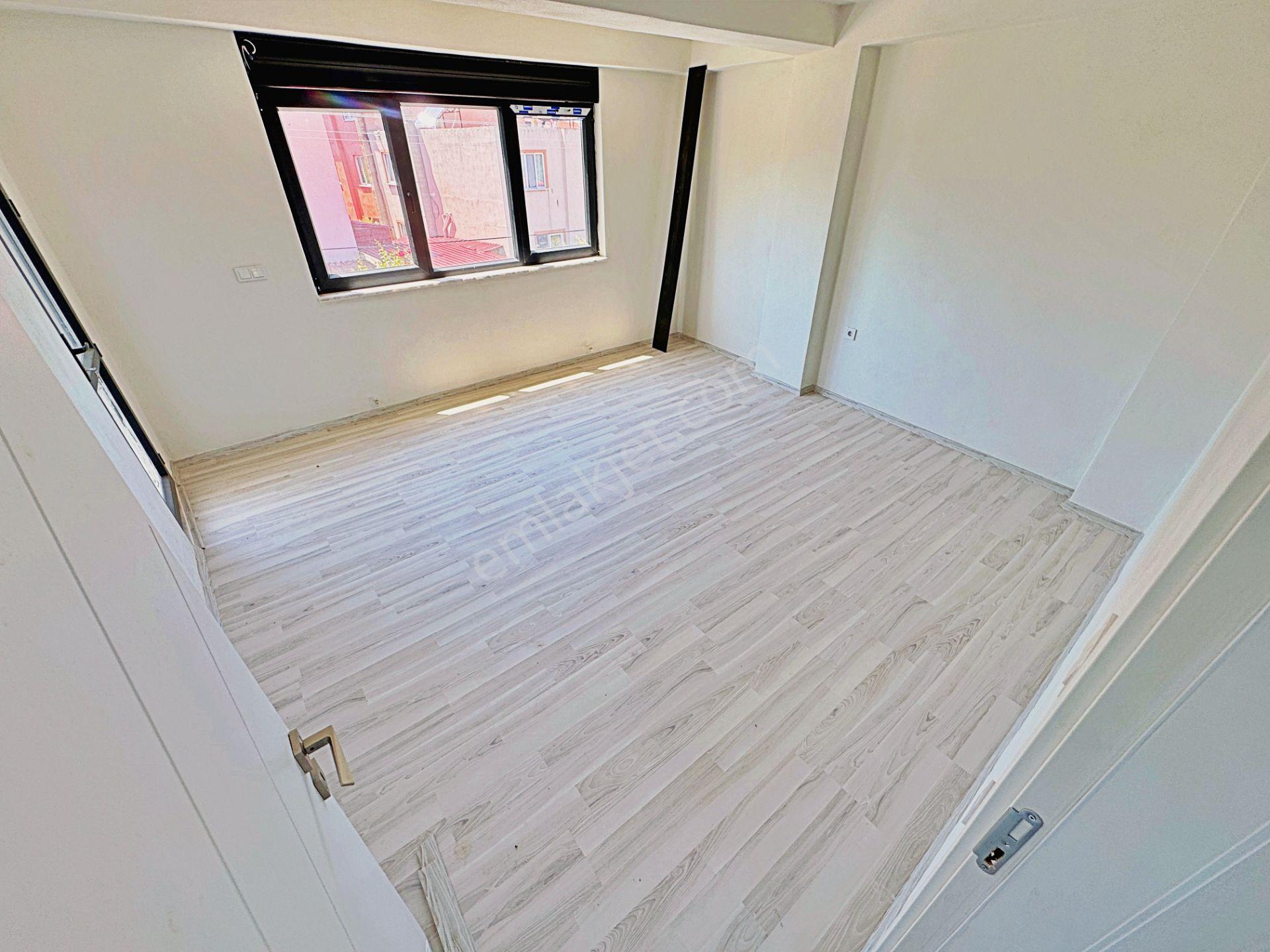 Burhaniyede Gültaş Emlaktan Satılık 5+1 Çift Mutfaklı Villa - Görsel 18