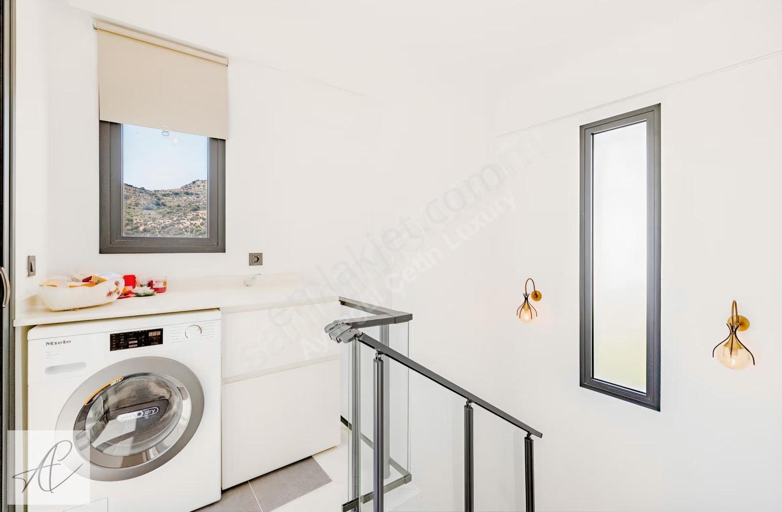 Yahşi Sahilde Manzaralı Özel Havuzlu Müstakil 4 Oda Taş Villa - Görsel 34