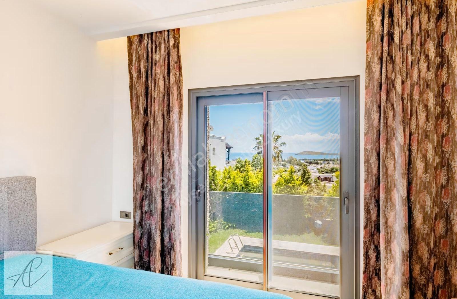Yahşi Sahilde Manzaralı Özel Havuzlu Müstakil 4 Oda Taş Villa - Görsel 29
