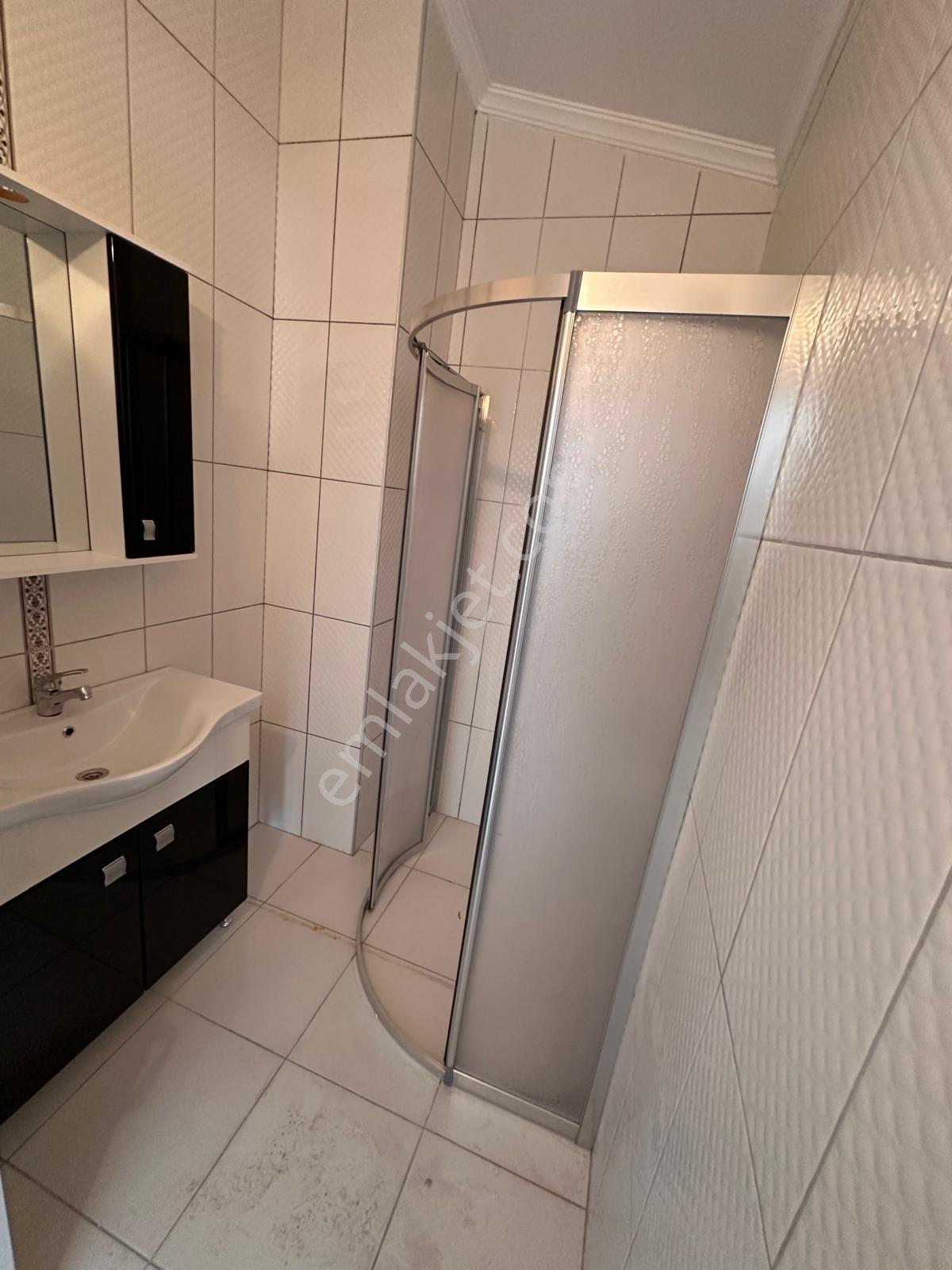 Kuşadası Merkez Full Tadilatlı Kiralık 4+2 Dubleks Daire - Görsel 26