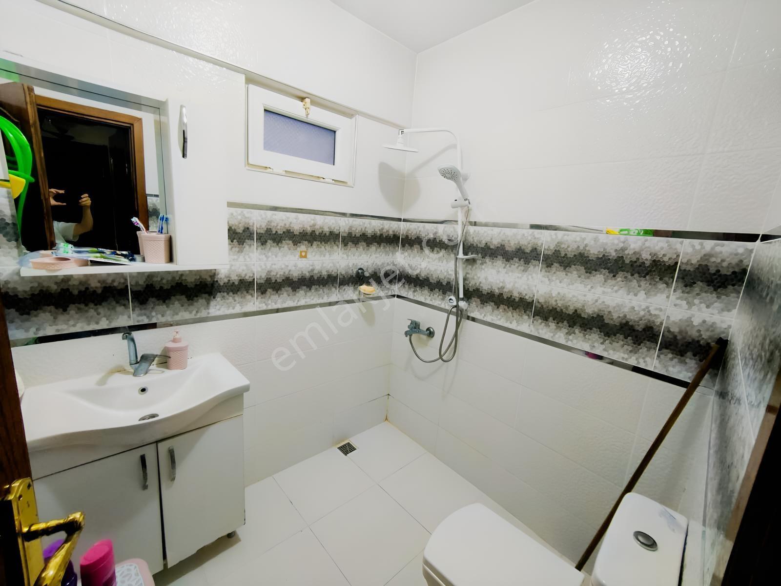 17 Eylül Mahallesi Baskiye Yakın 2+1 Ara Kat Kiralık Daire - Görsel 17
