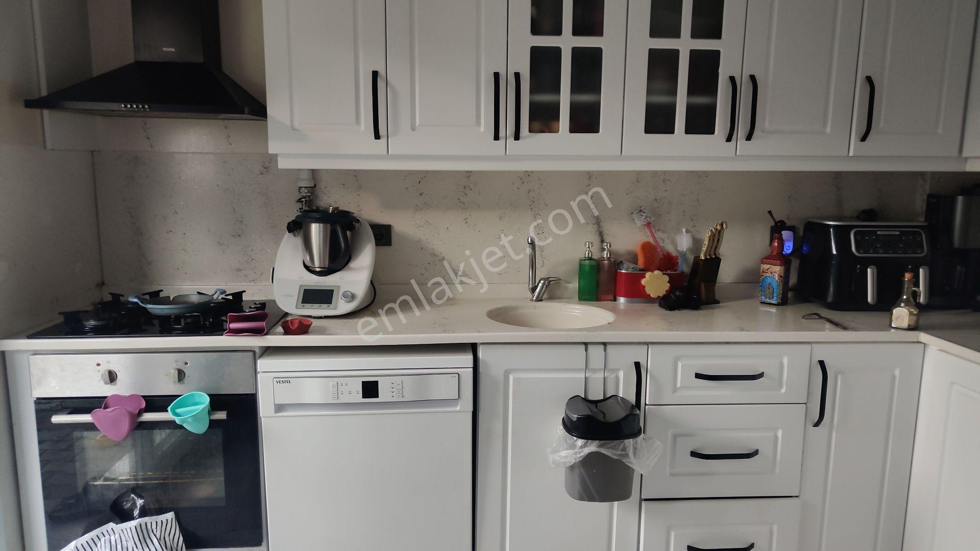 Yeni Projelerle Değerlenen Huzurlu Bölgede 4+1 Doğalgazlı Villa - Görsel 2