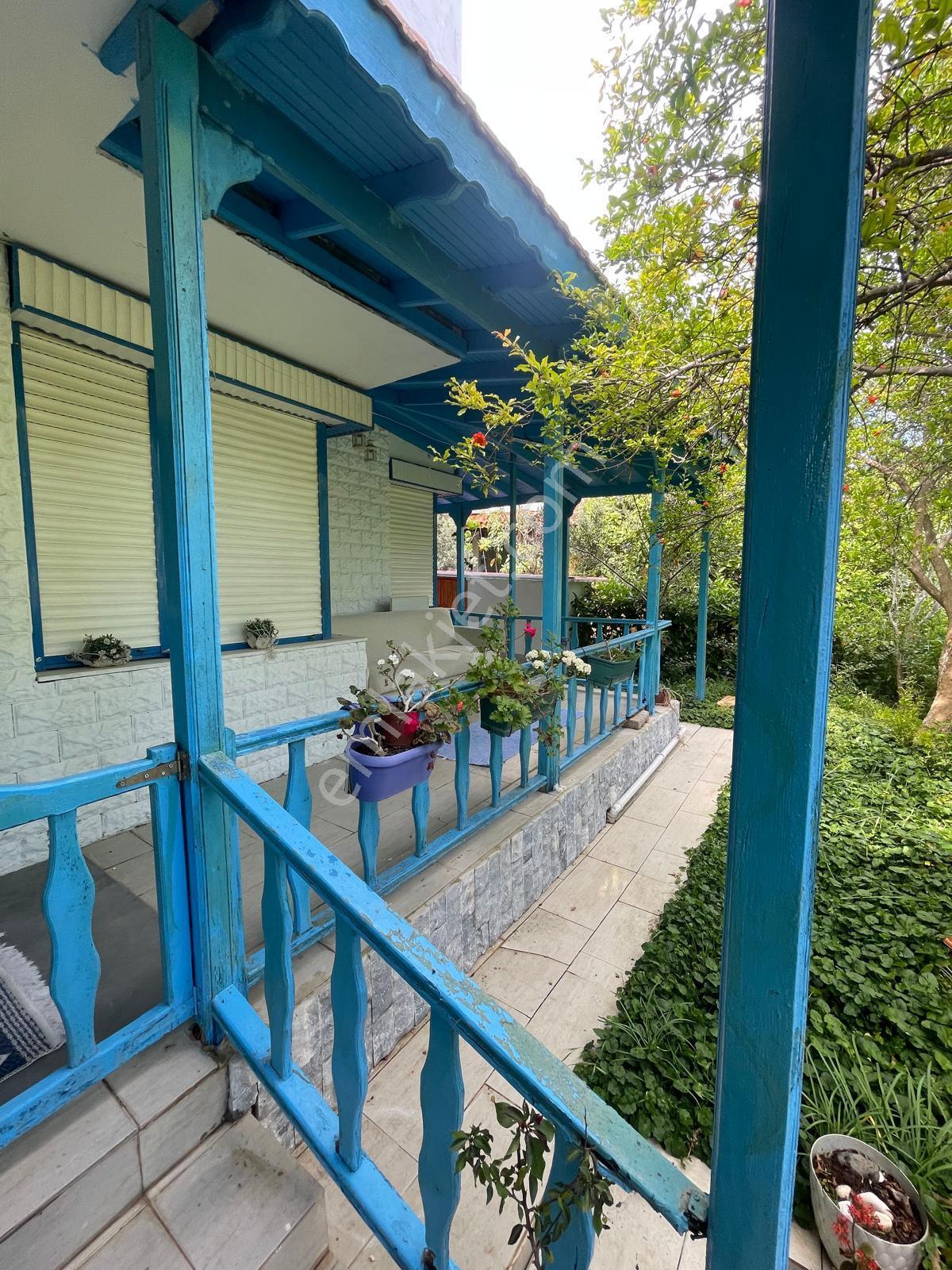 Sahibinden Urla Özbek Akkum'da Denize Çok Yakın Acil Satılık Villa - Görsel 13