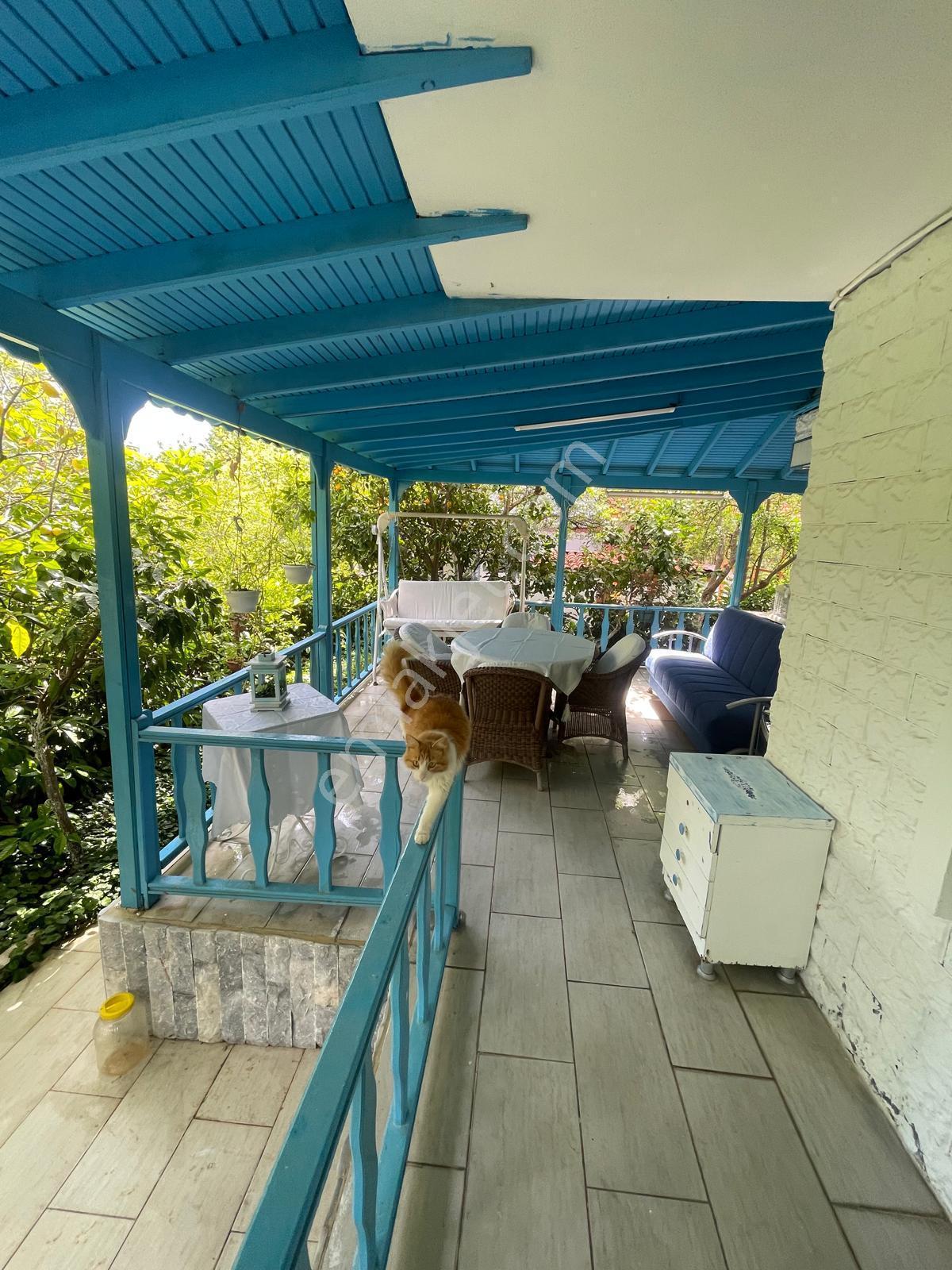 Sahibinden Urla Özbek Akkum'da Denize Çok Yakın Acil Satılık Villa - Görsel 11