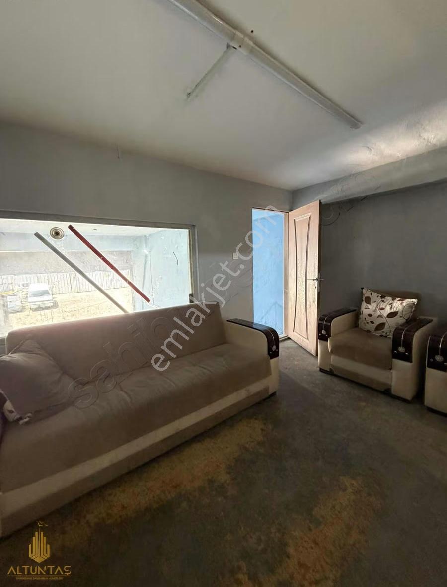 Derince Deniz Mah. Sanayide 75 M² Kiralık Dükkan Hazır Durumda - Görsel 10