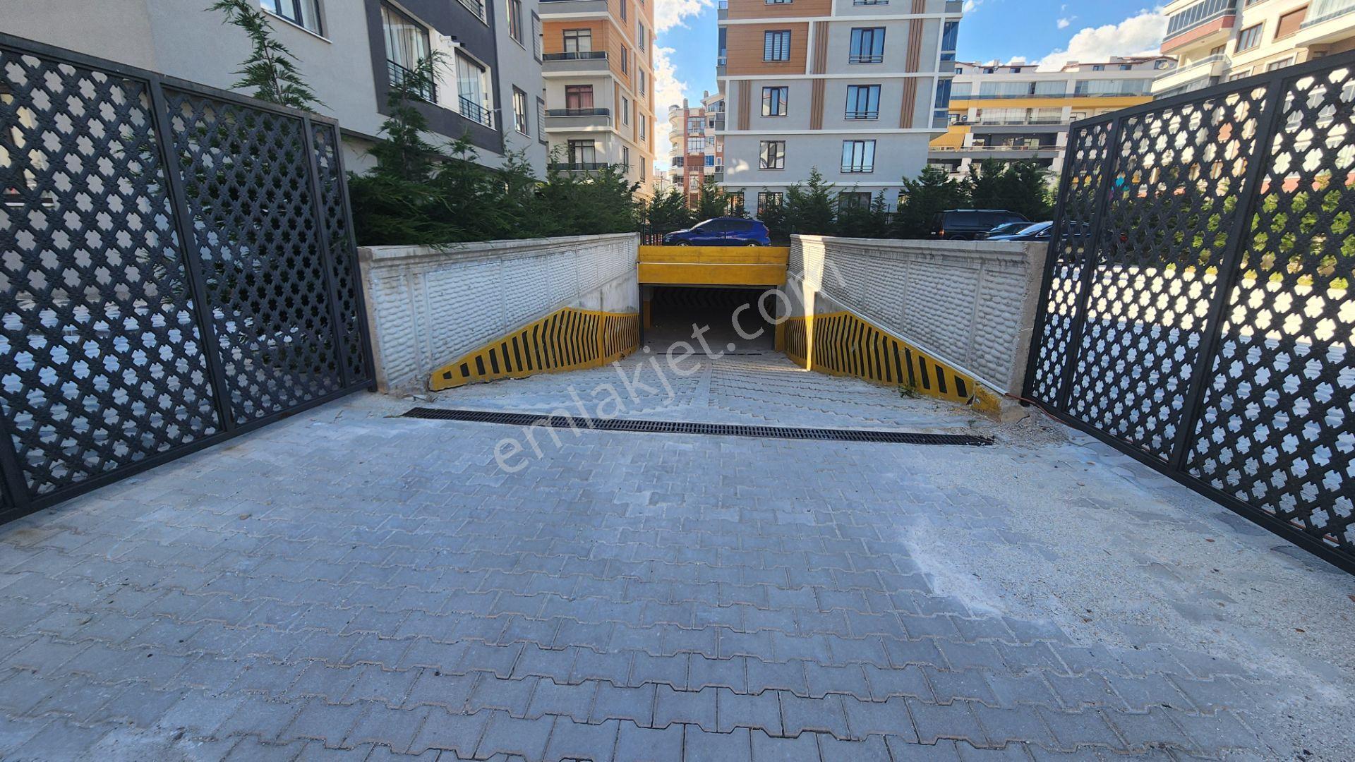Karaca'dan Erenler Mahallesi 3+1 Kiralık Ara Kat Daire - Görsel 15