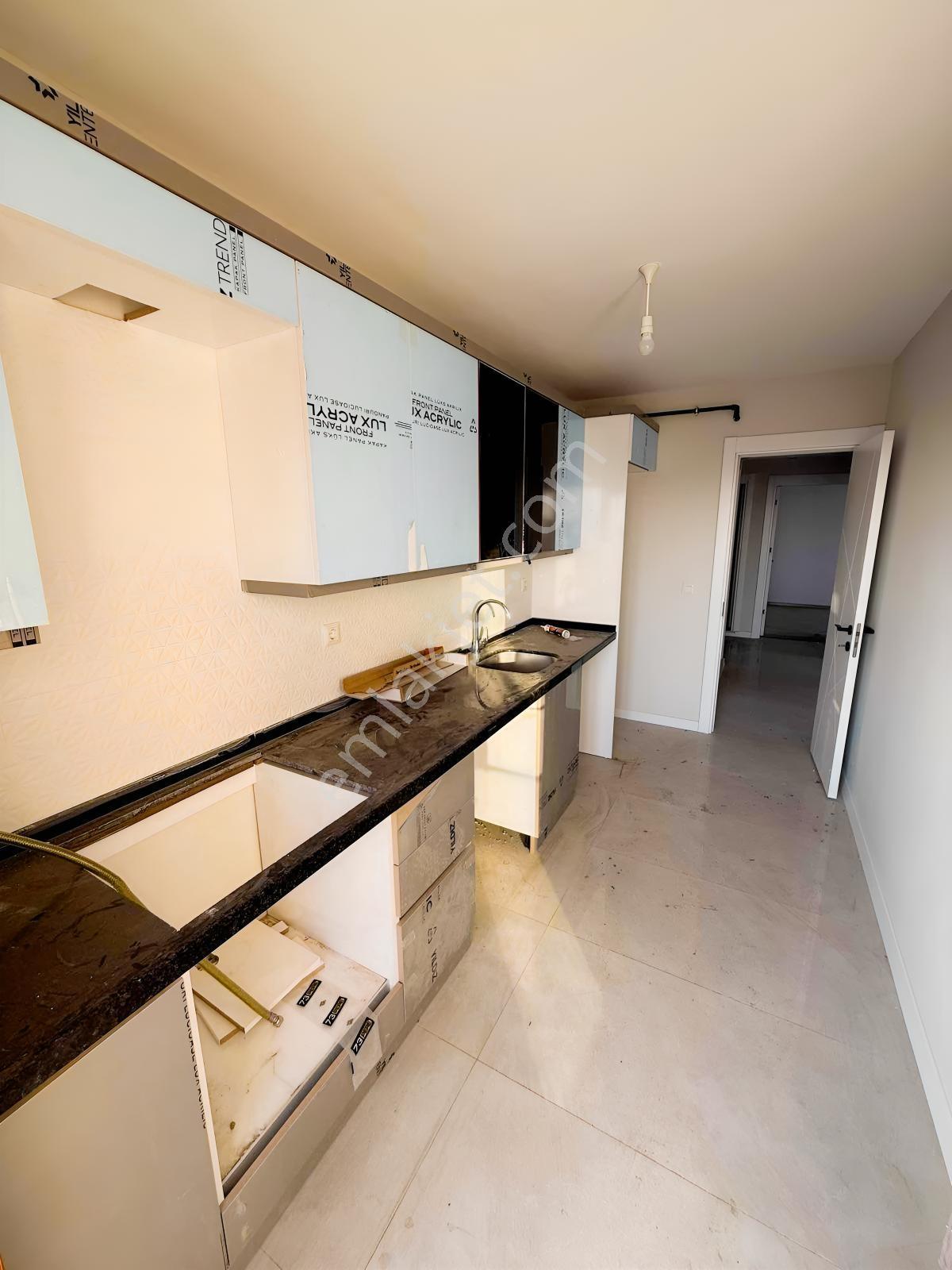 Mahmutbey - Güneşli / 3+1 100 M² Sıfır İki Balkonlu / Revan Park - Görsel 30