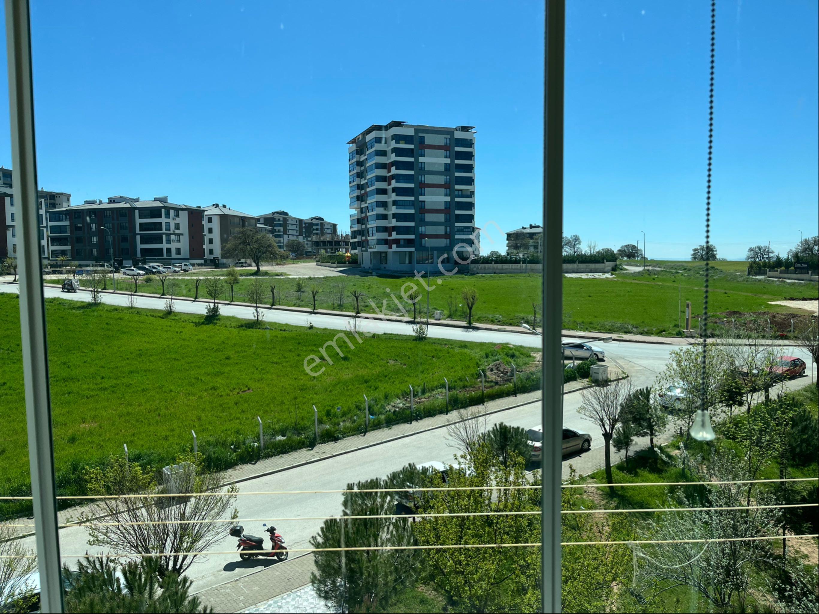Uşak Merkez Kemalöz Mahallesinde Satılık 2+1 Daire - Görsel 20
