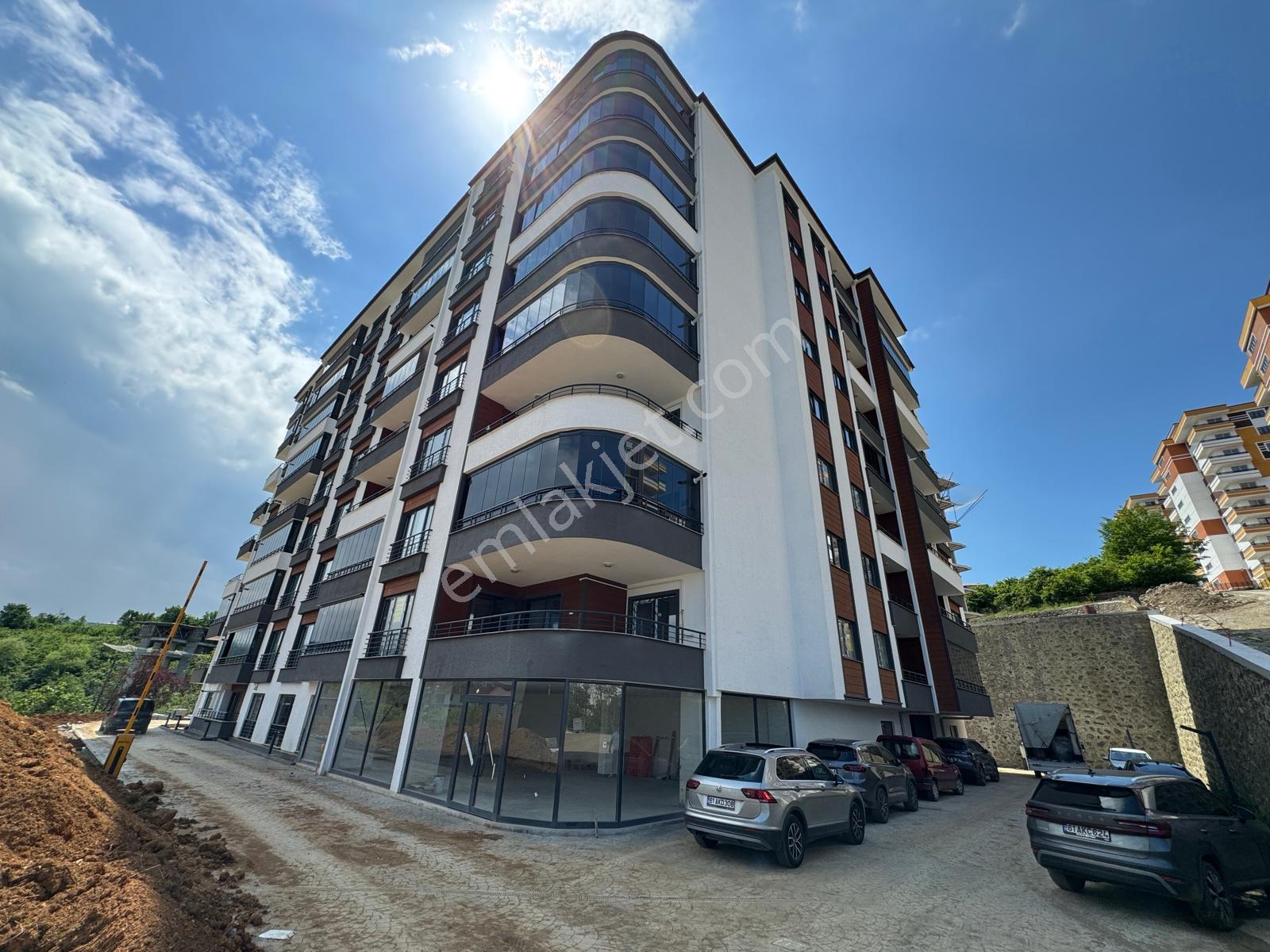 Trabzon Yalıncak'ta Kiralık 4+1 Sıfır Daire