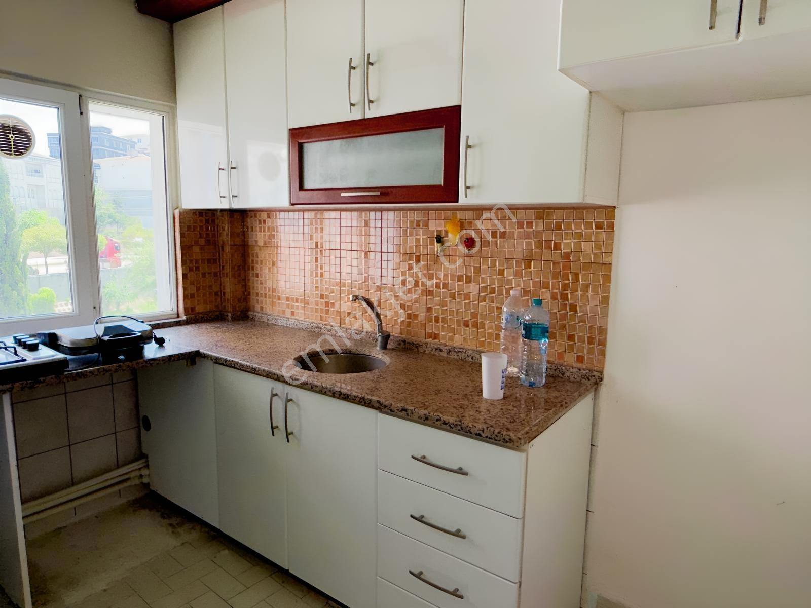 Edirne Fatih Mahallesi Merkezi Konumda Kiralık 3+1 Daire - Görsel 17