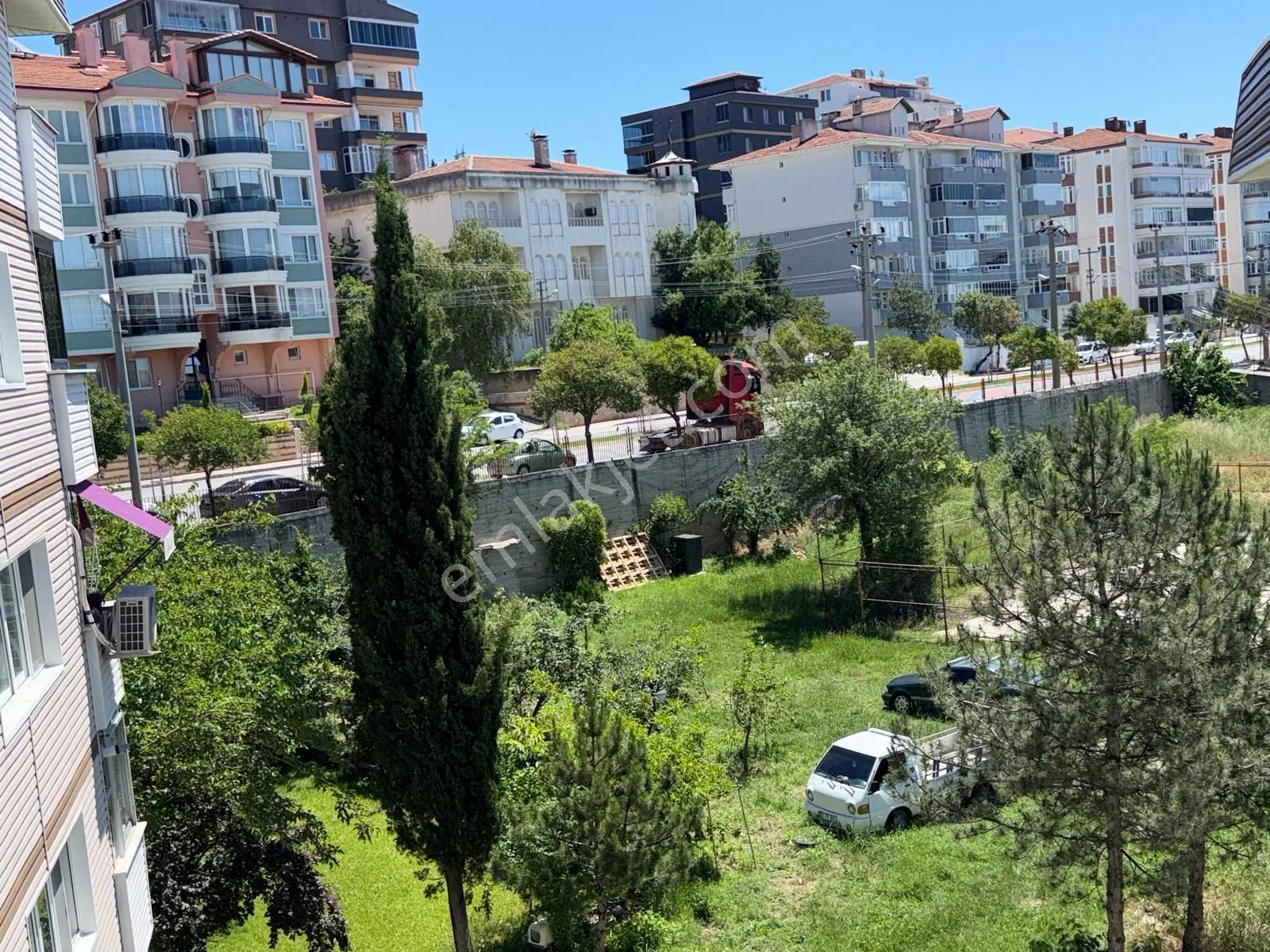 Edirne Fatih Mahallesi Merkezi Konumda Kiralık 3+1 Daire - Görsel 18