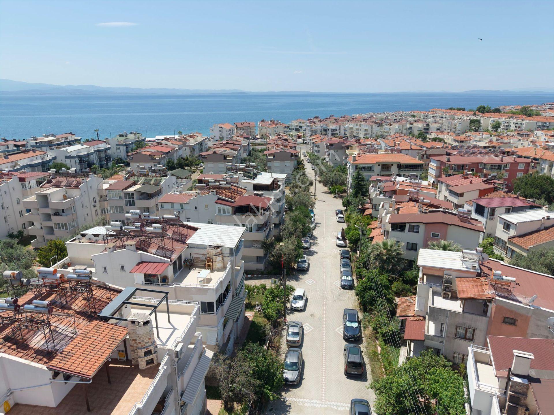 Altınoluk İlkbahar Dan Denize 150 Metre Bahçeli Fırsat İkiz Villa - Görsel 8