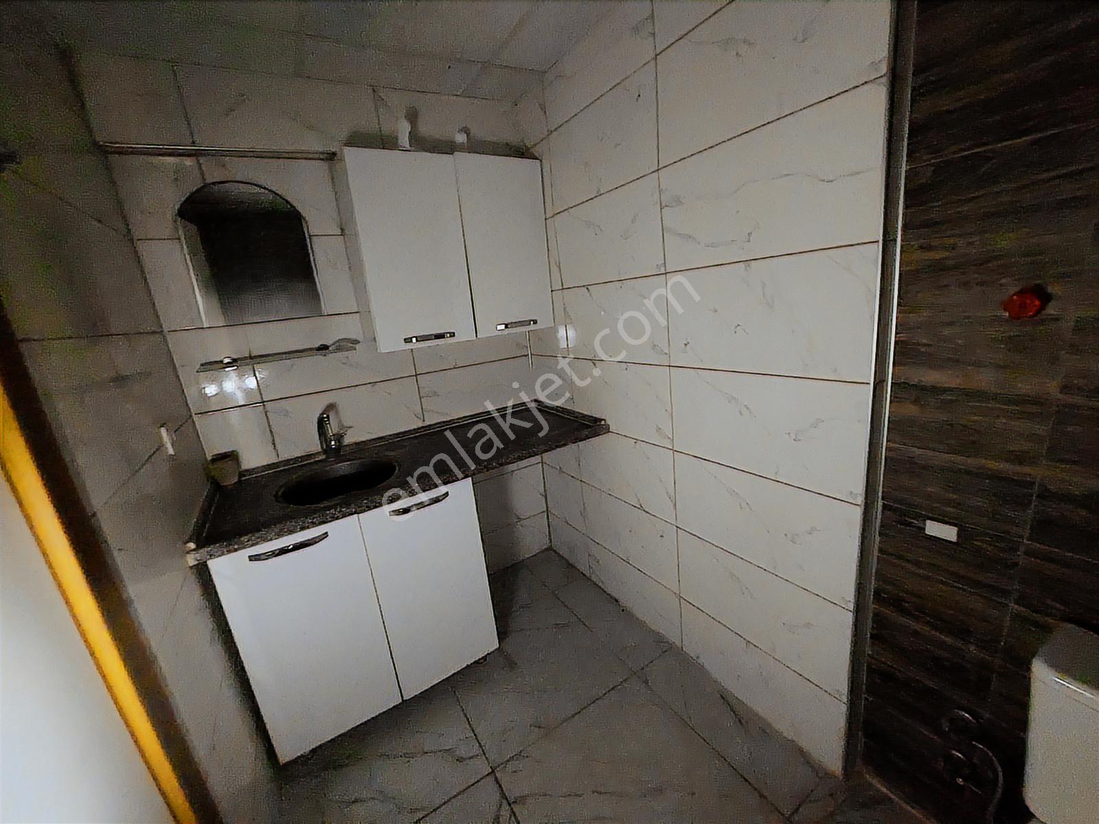 Kuşadası Merkez Değirmendere Mah Avm Ye Yakın 2+1 Kiralık Daire - Görsel 6