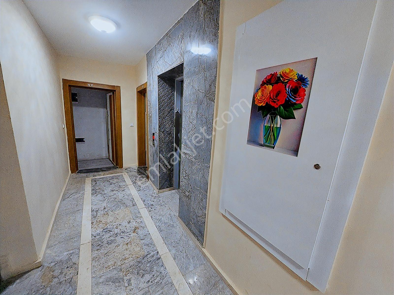 Kuşadası Merkez Değirmendere Mah Avm Ye Yakın 2+1 Kiralık Daire - Görsel 13