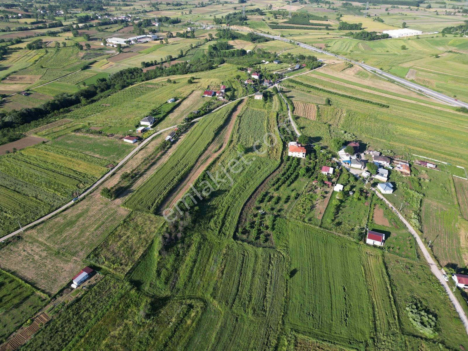 Sakarya Kayrancık Merkezde Yatırmlık Cazip Fiyatlı 3.545m2 Tarla - Görsel 20